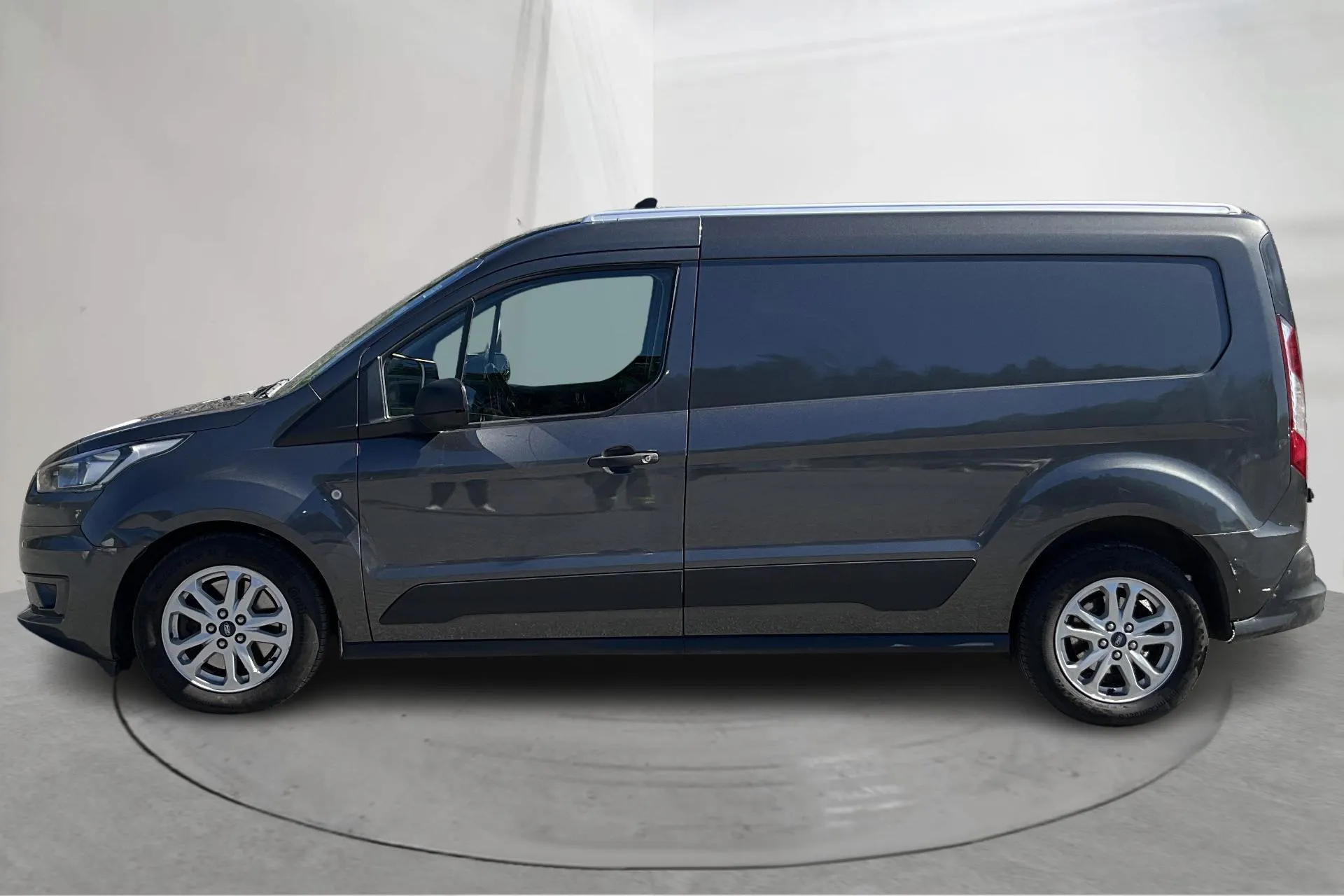 Presentation photo 2 of 16: Ford Transit Connect 1.5 EcoBlue (100hk) - 75 470 km - Automatic - gray - 2023