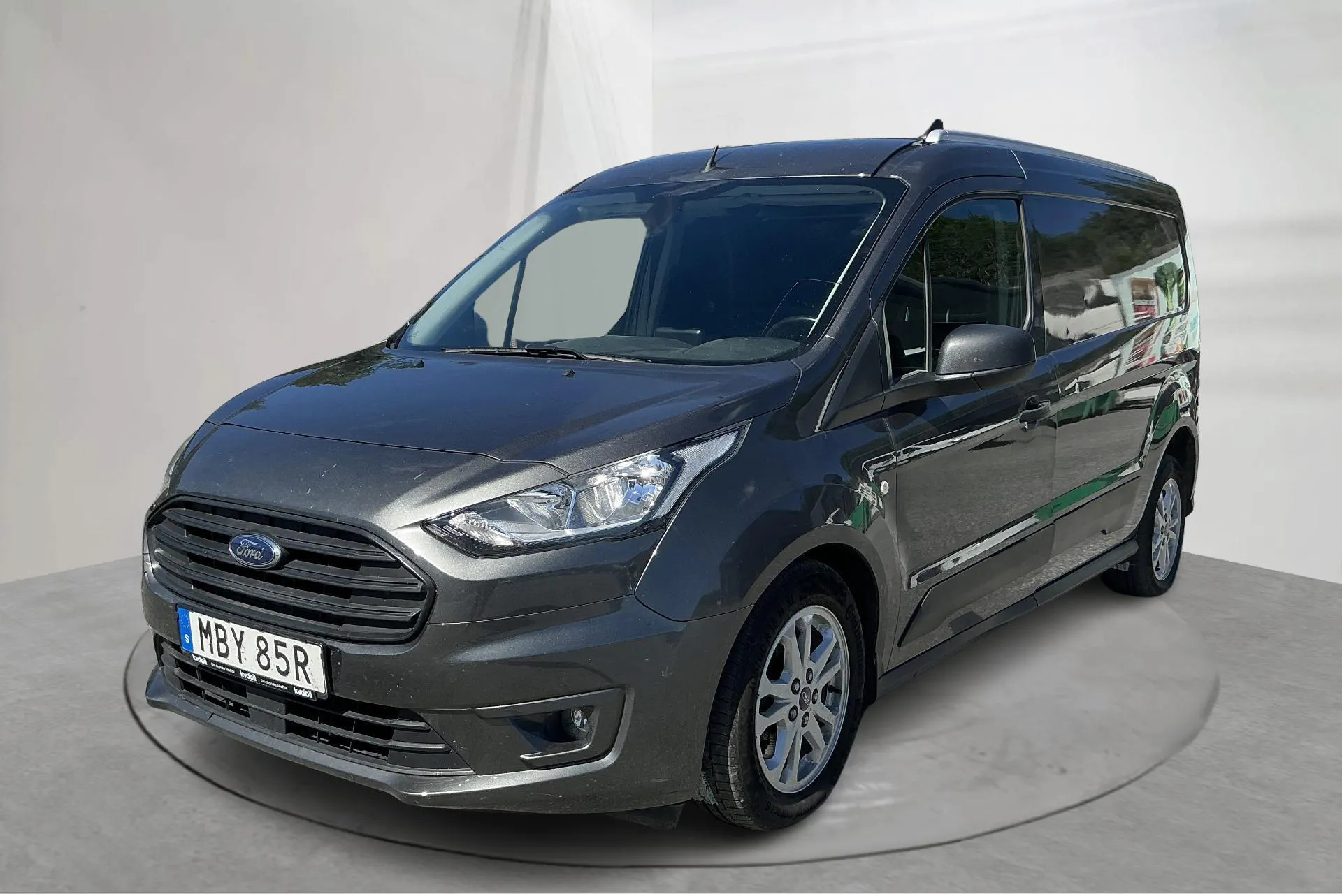 Presentation photo 1 of 17: Ford Transit Connect 1.5 EcoBlue (100hk) - 61 530 km - Automatic - gray - 2023