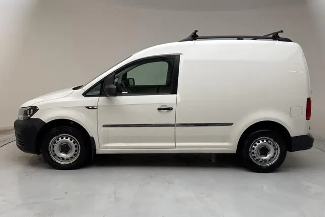 Presentation photo 2 of 11: VW Caddy 2.0 TDI Skåp (102hk) - 11 361 Scandinavian mile - Automatic - white - 2020