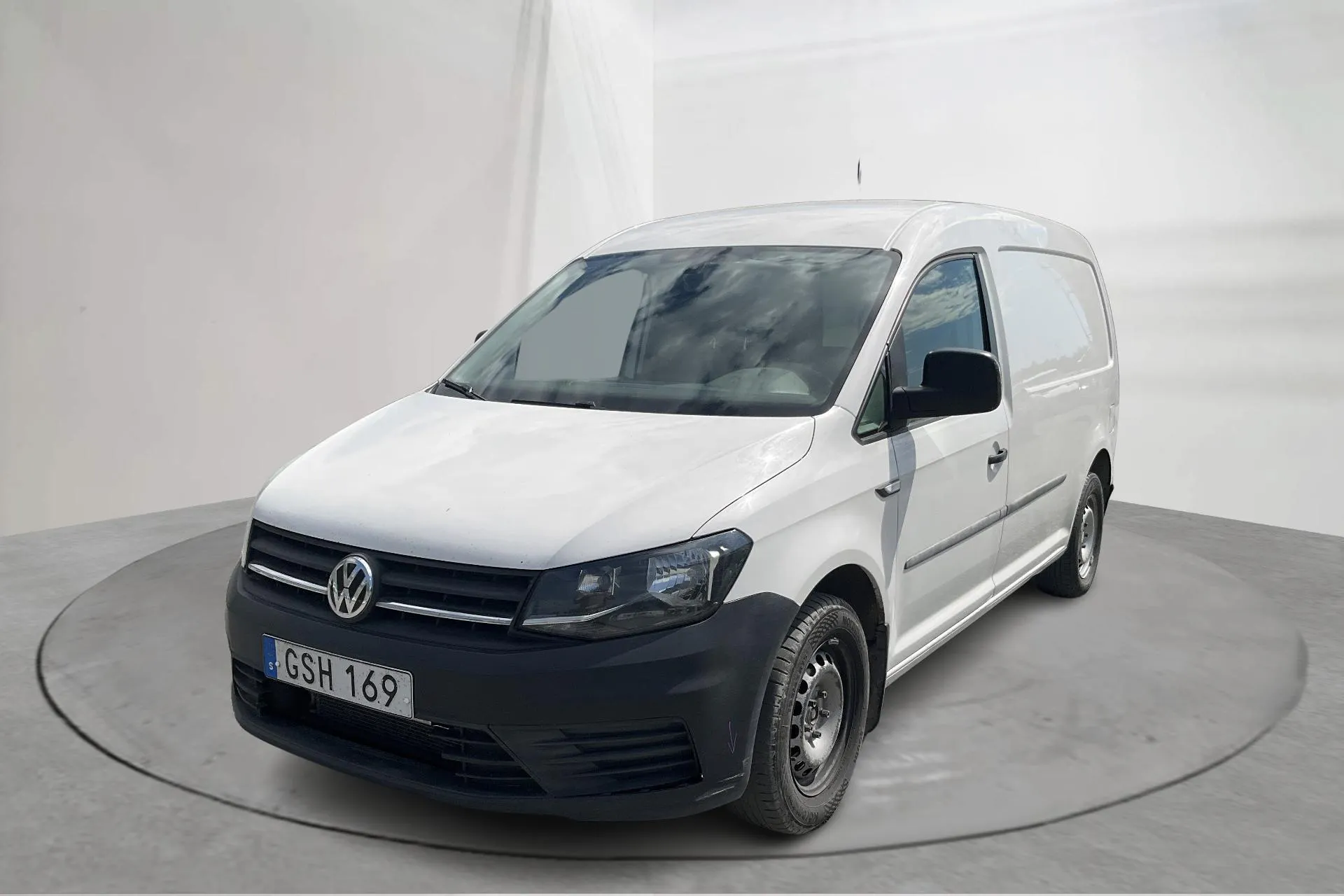Presentationsfoto 1 av 12: VW Caddy 2.0 TDI Maxi Skåp (102hk) - 24 934 mil - Automat - vit - 2018