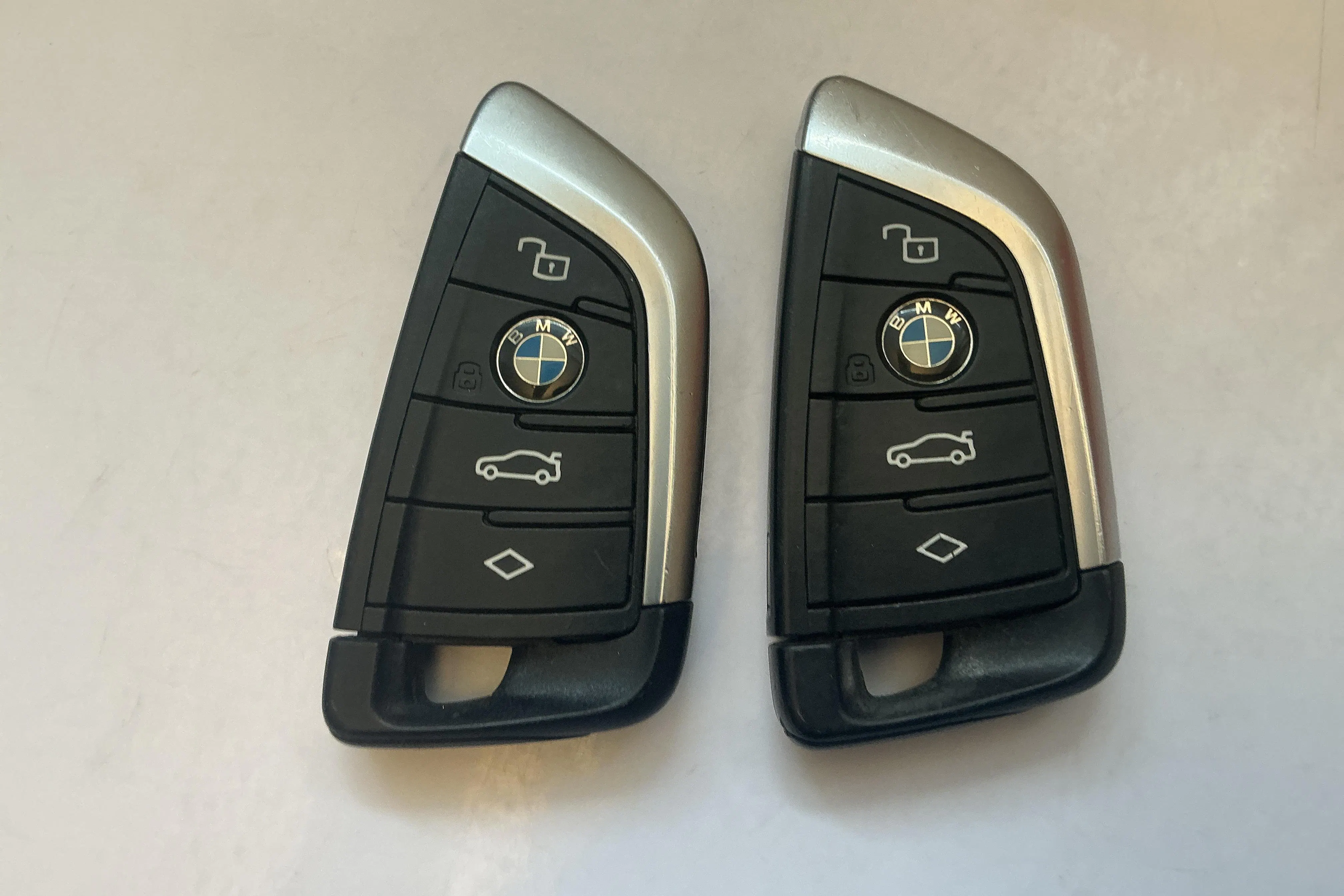 Presentationsfoto 19 av 19: BMW i4 eDrive40, G26 (340hk) - 11 118 mil - Automat - grön - 2022