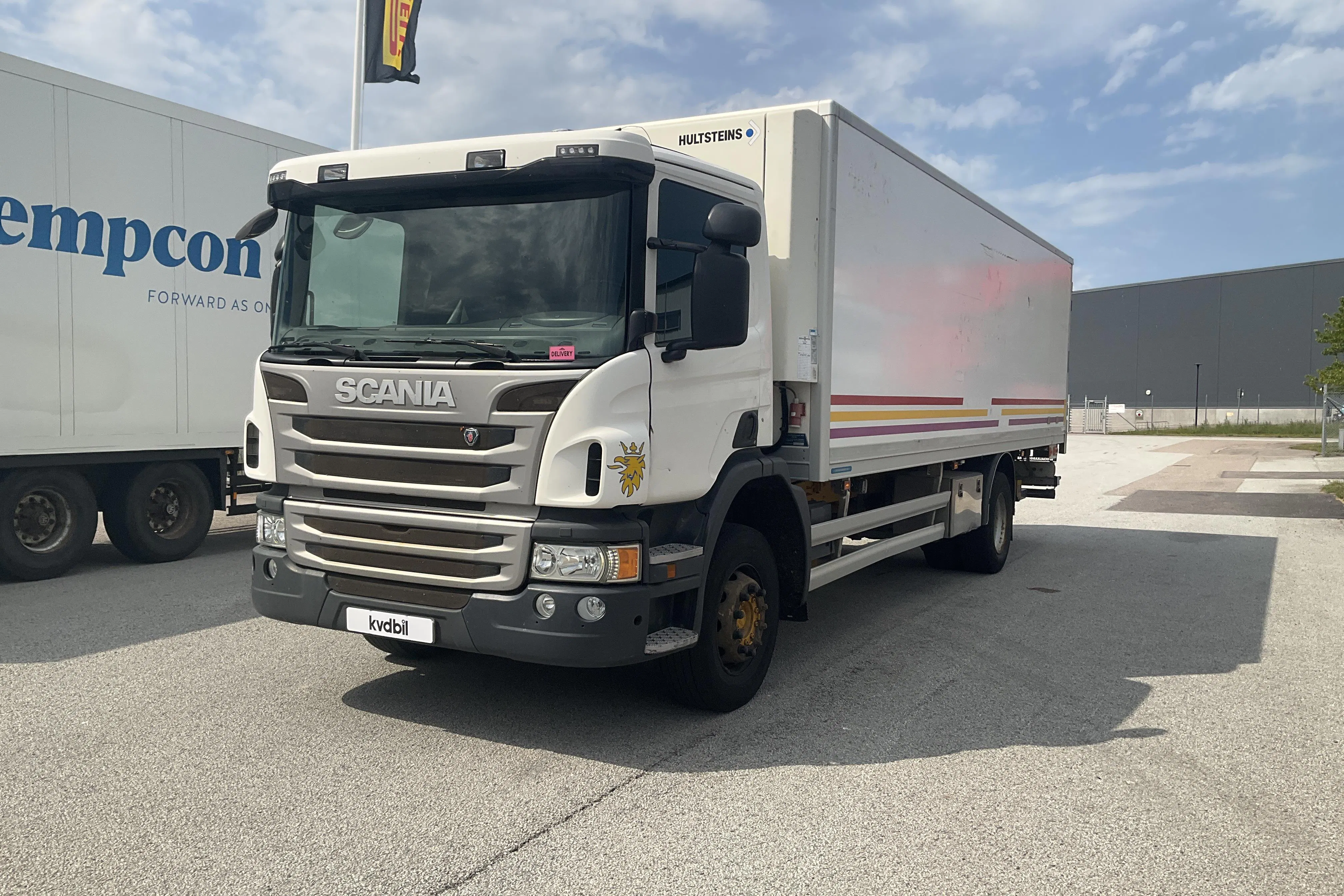 Presentation photo 1 of 43: SCANIA P250DB MLB - 309 909 km - Automatic - white - 2015