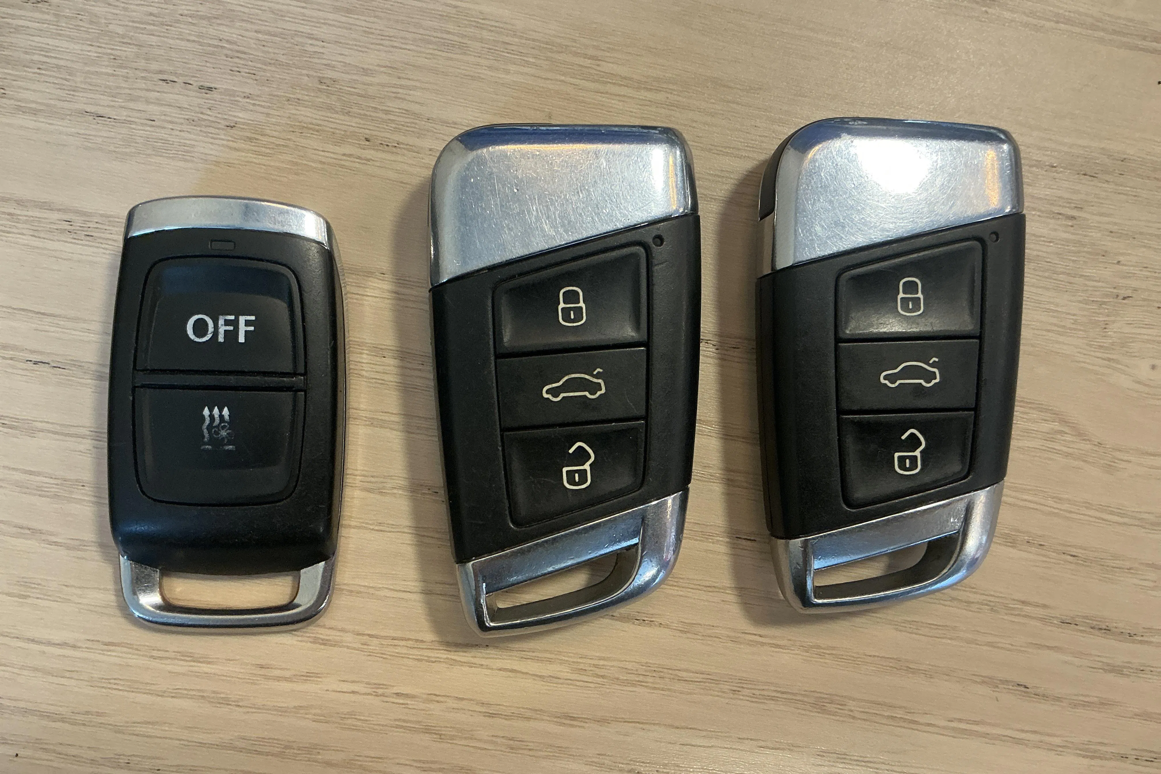 Presentation photo 15 of 15: VW Passat 1.4 Plug-in-Hybrid Sportscombi (218hk) - 242 430 km - Automatic - black - 2018