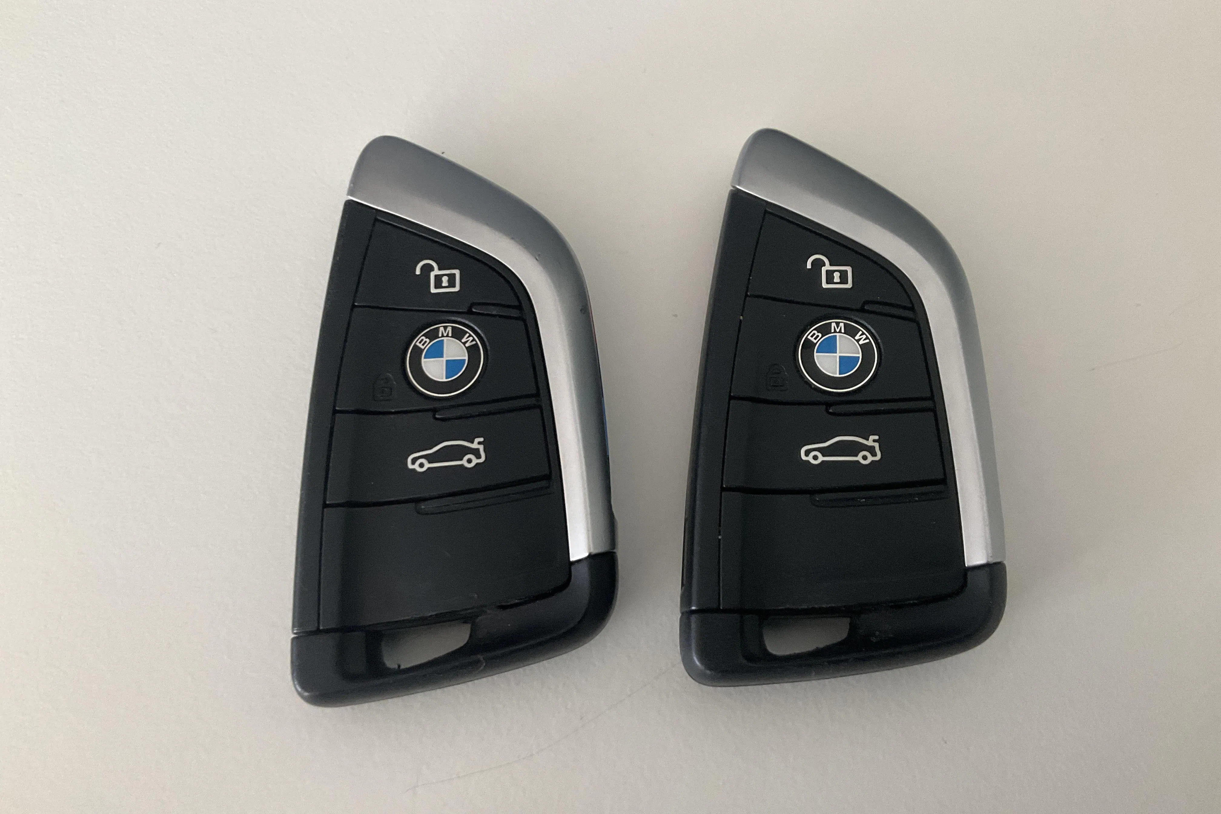 Presentationsfoto 19 av 19: BMW X1 xDrive25e 9,7kWh LCI, F48 (220hk) - 7 558 mil - Automat - svart - 2022