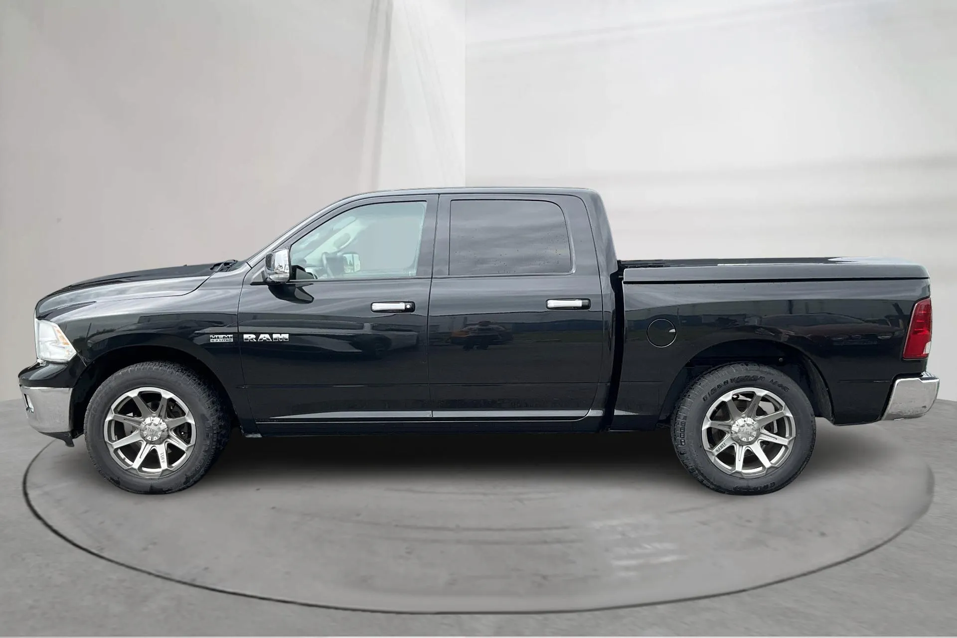 Presentation photo 2 of 18: Dodge RAM 1500 5.7 (390hk) - 206 340 km - Automatic - black - 2010