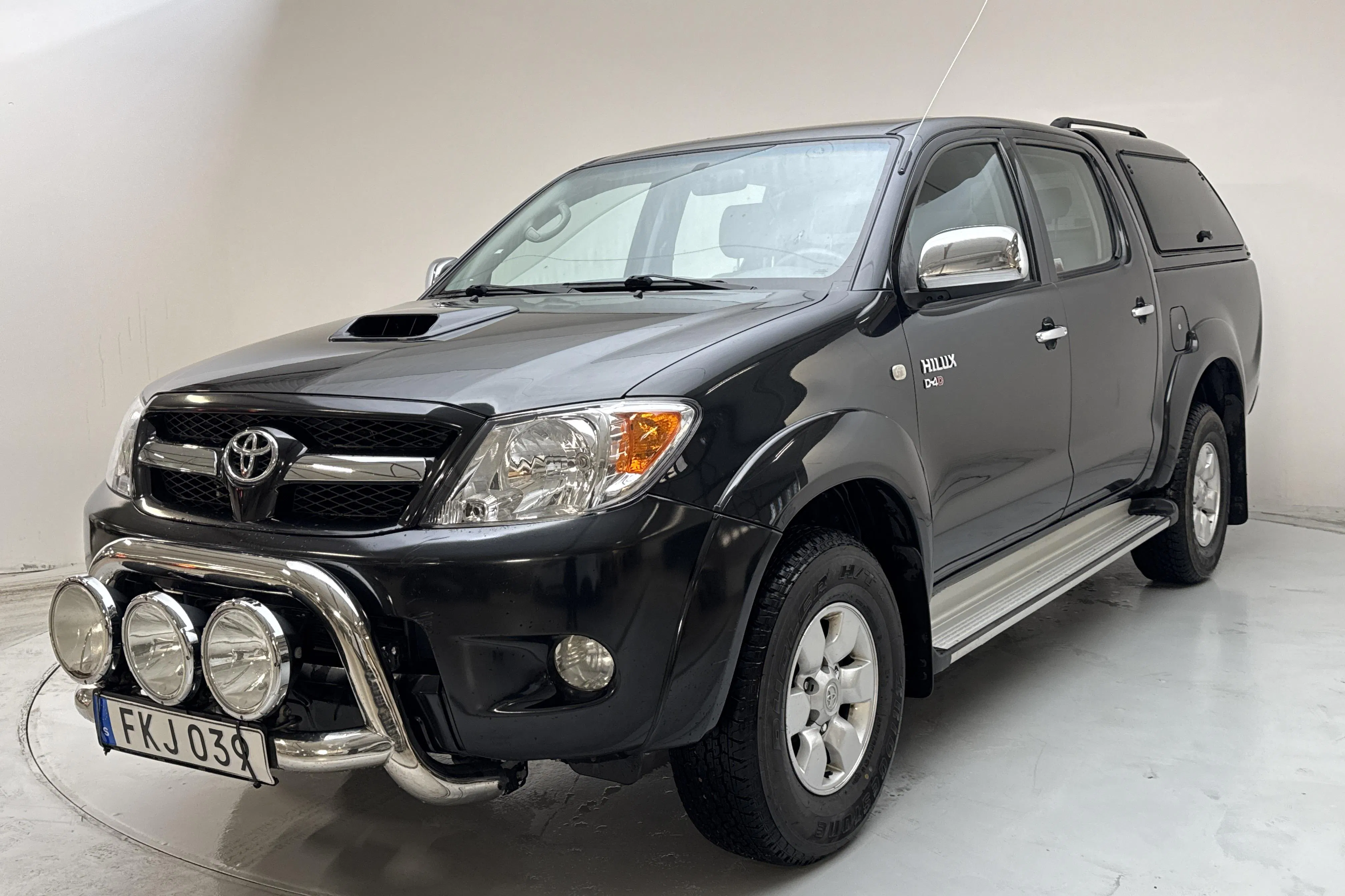 Toyota Hilux 2.5 D-4D 4WD (120hk)