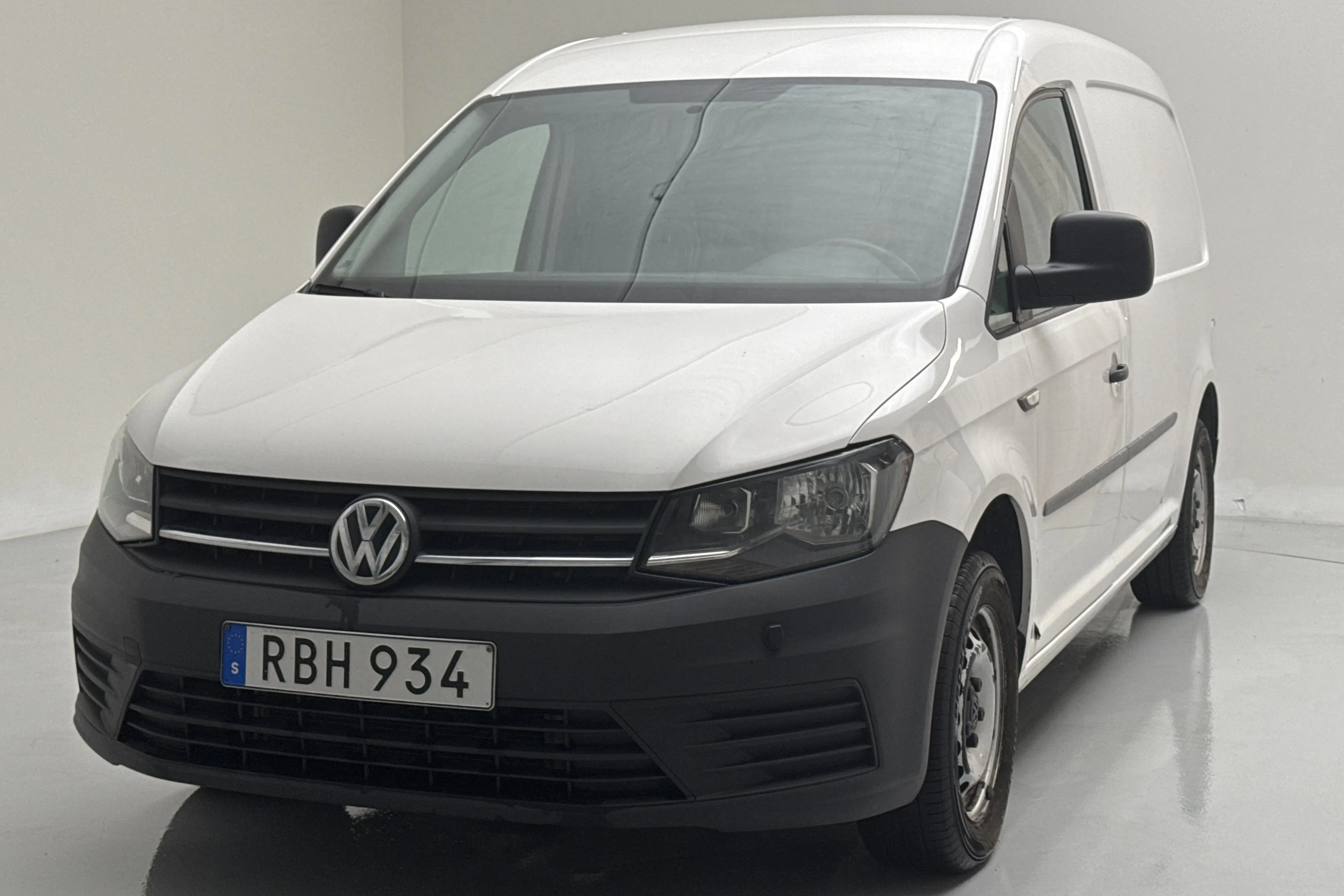 Presentationsfoto 1 av 14: VW Caddy Maxi 2.0 TDI (102hk) - 20 897 mil - Manuell - vit - 2019