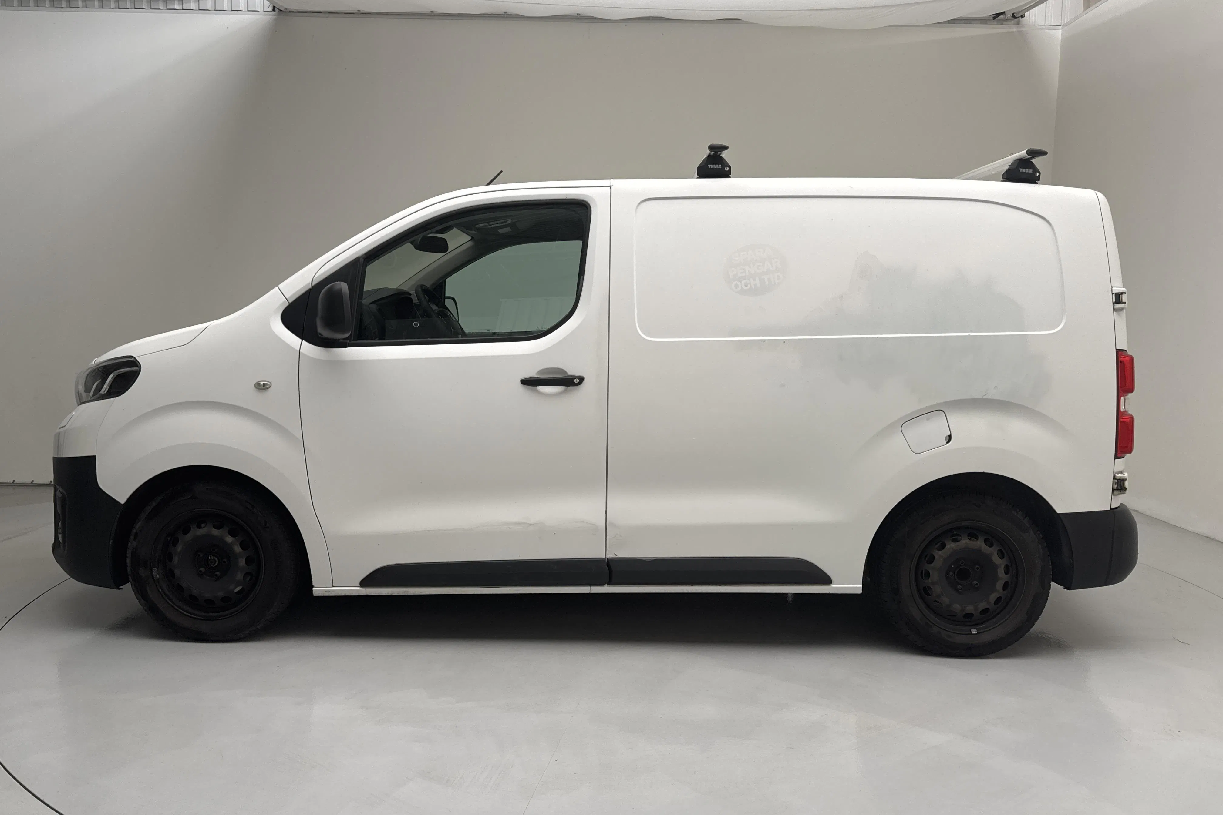 Presentation photo 2 of 12: Toyota PROACE 1.6 (95hk) - 204 950 km - Manual - white - 2017
