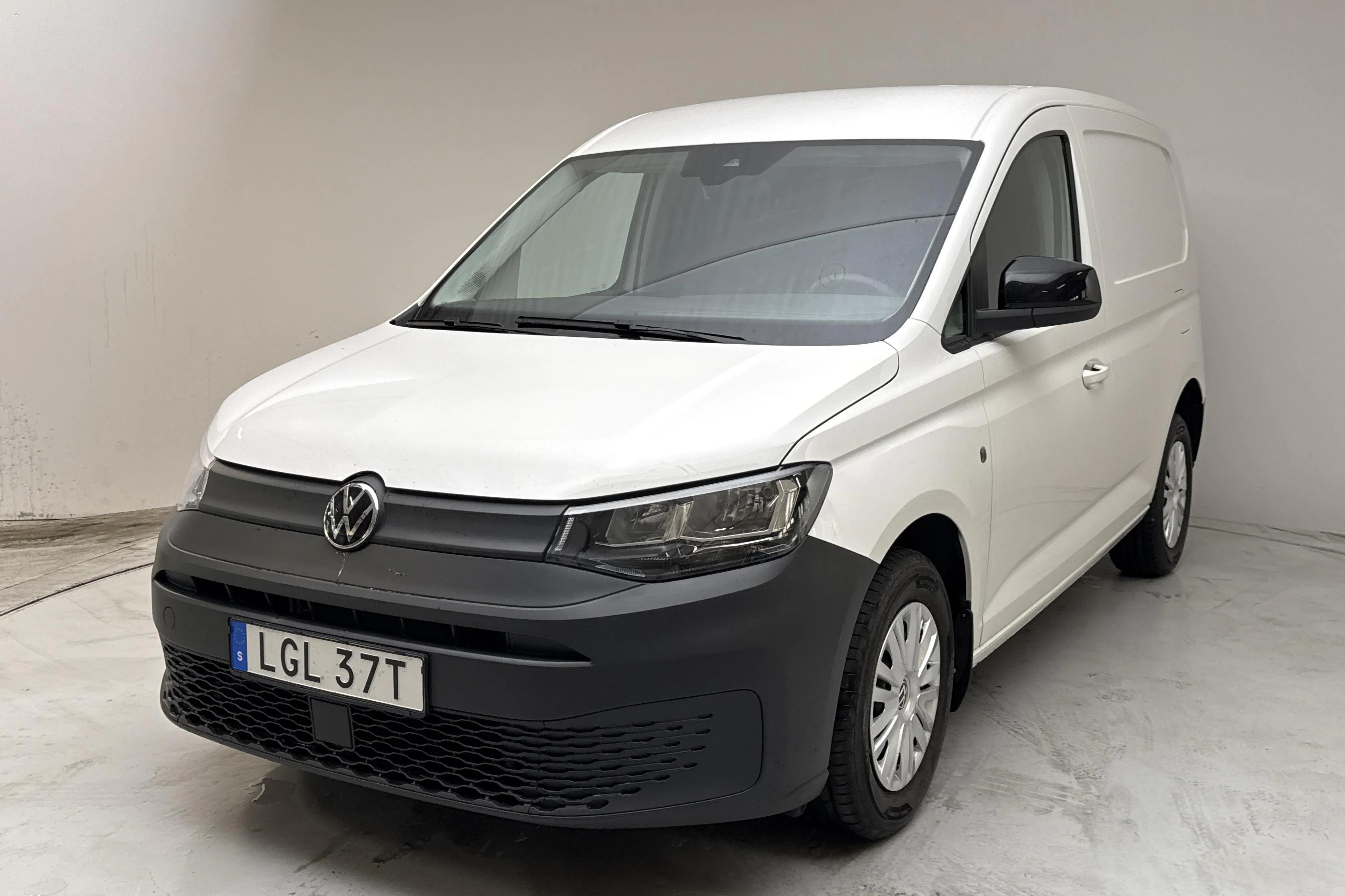 Presentation photo 1 of 12: VW Caddy Cargo 2.0 TDI Skåp (102hk) - 57 140 km - Manual - white - 2023