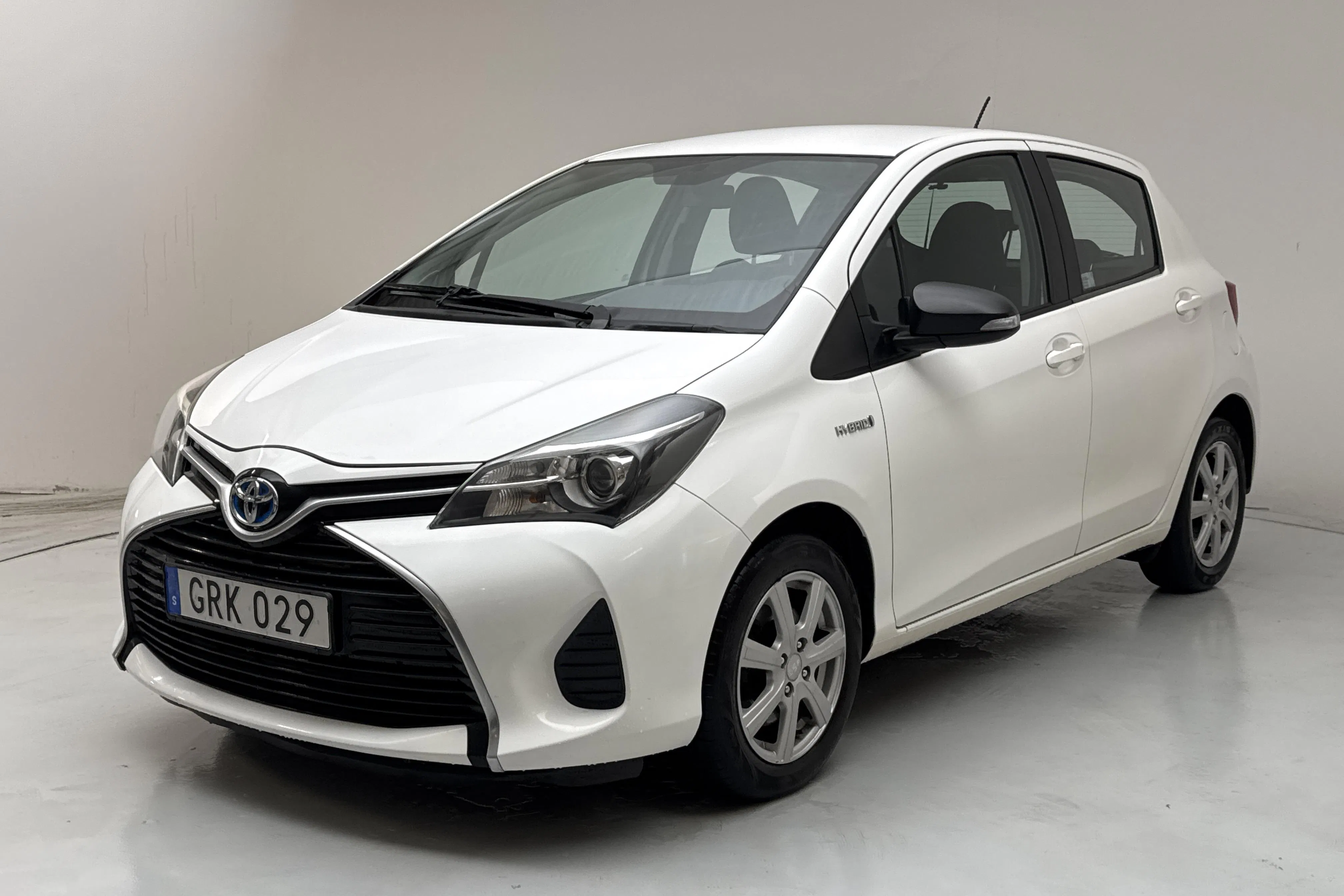 Toyota Yaris 1.5 HSD 5dr (101hk)