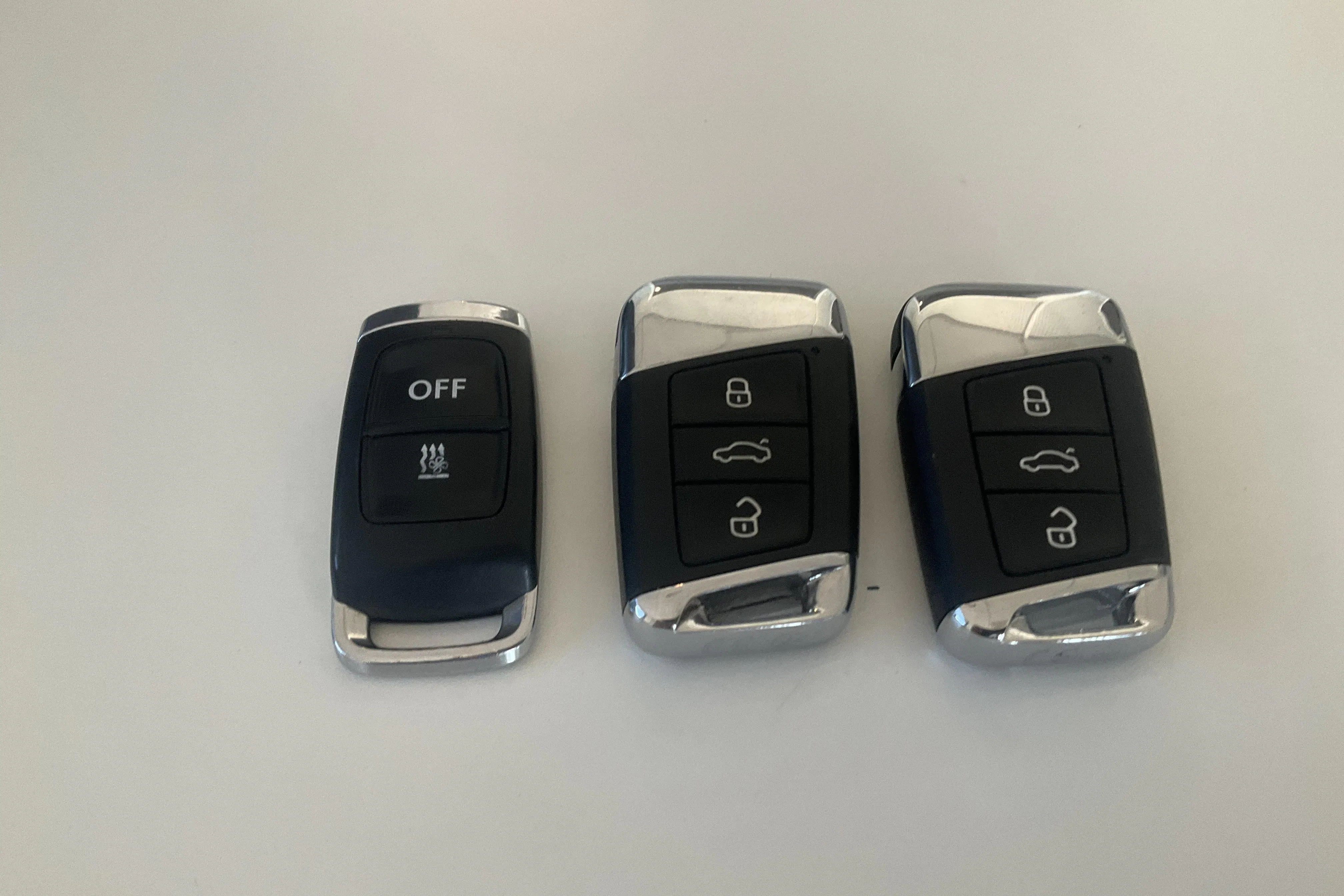 Presentationsfoto 19 av 19: VW Passat 2.0 TDI Sportscombi 4Motion (200hk) - 18 051 mil - Automat - Mörkgrå - 2022
