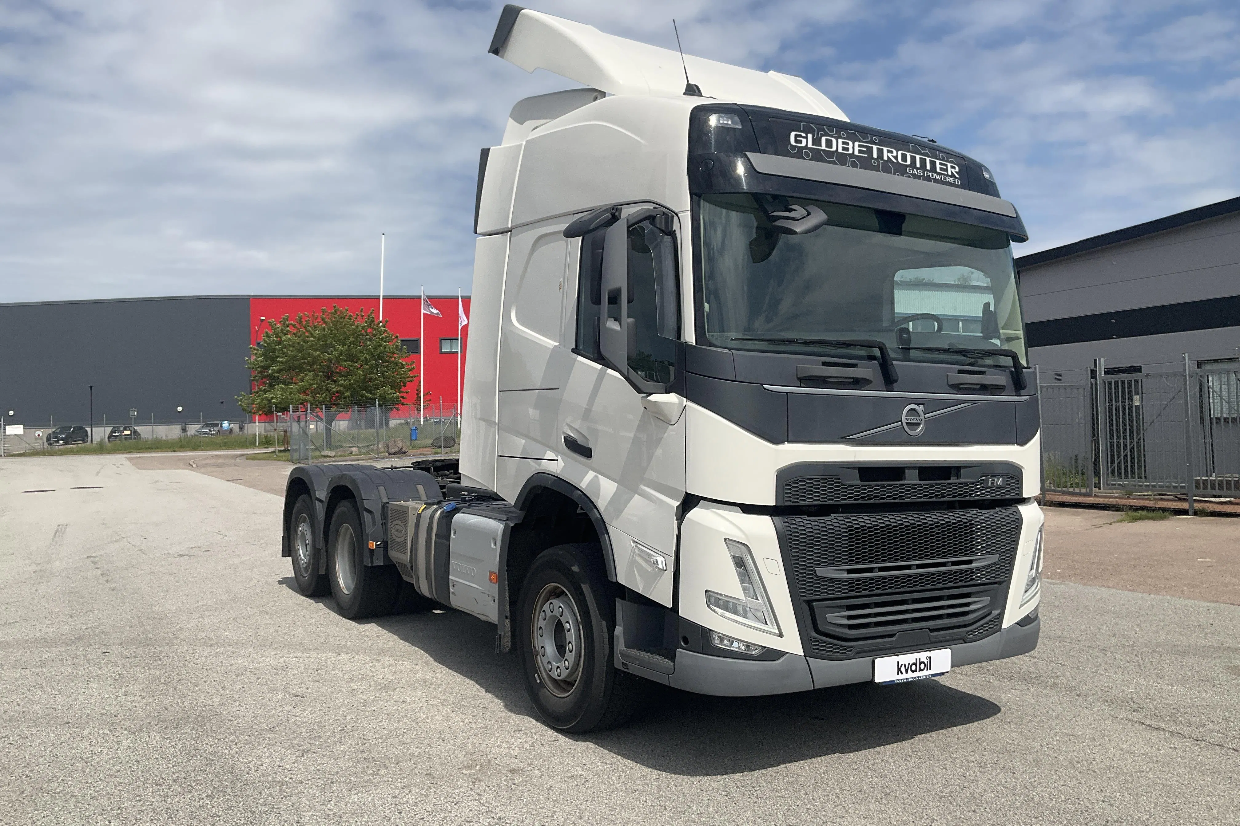 Presentation photo 2 of 42: VOLVO FM - 187 308 km - Automatic - green - 2021