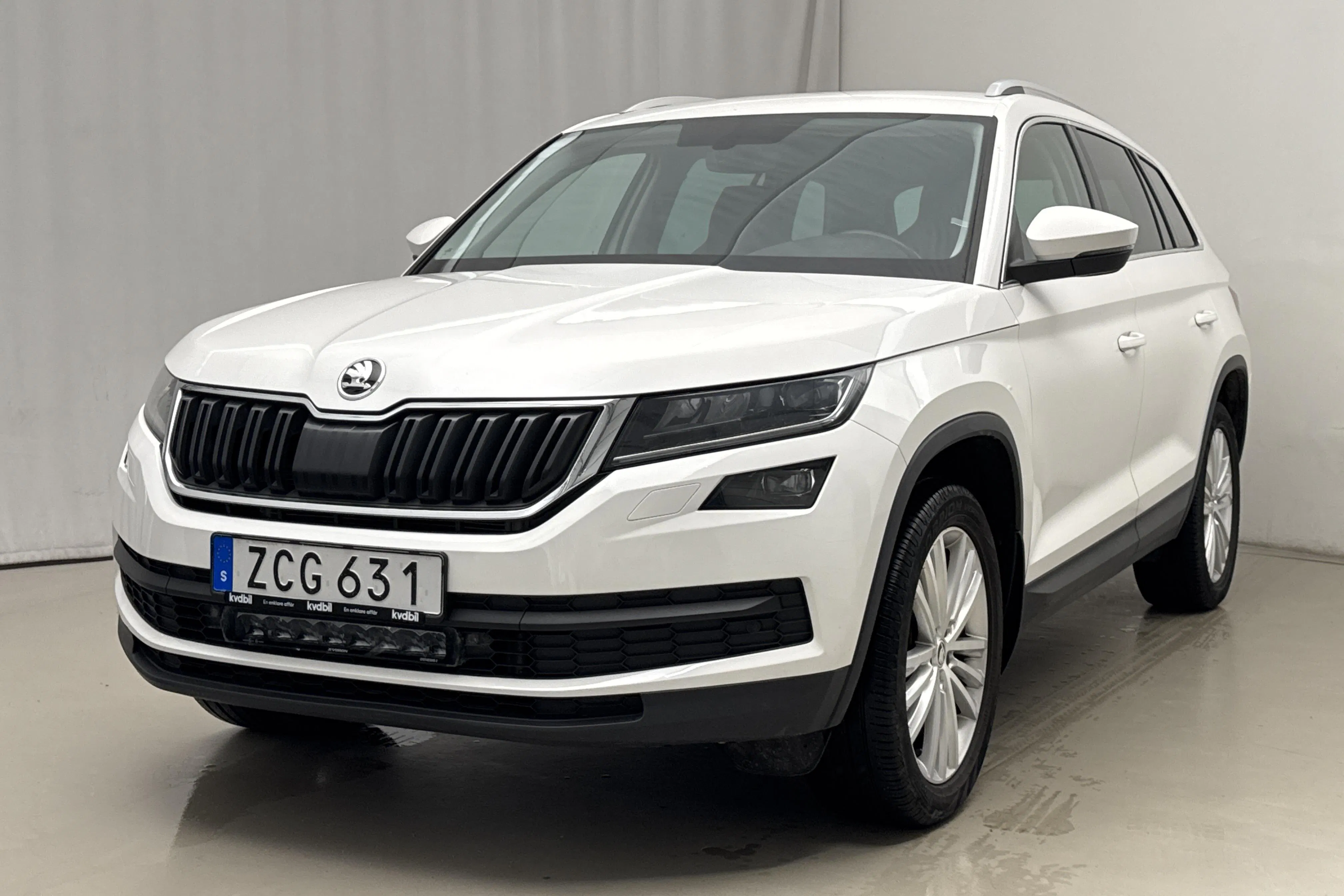 Presentation photo 1 of 19: Skoda Kodiaq 2.0 TDI 4X4 (190hk) - 173 110 km - Automatic - white - 2018