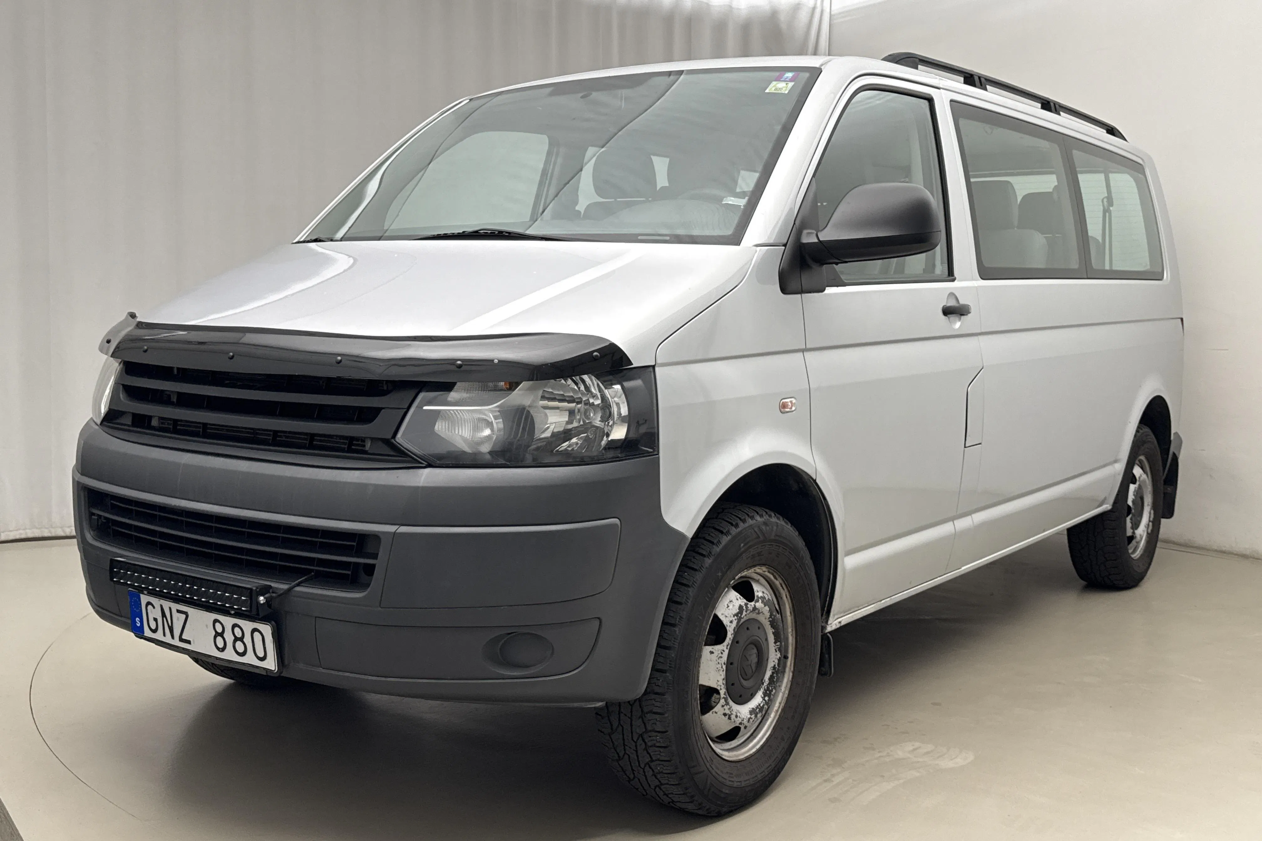 Presentation photo 1 of 17: VW Transporter Kombi T5 2.0 TDI 4MOTION (140hk) - 187 660 km - Manual - silver - 2011