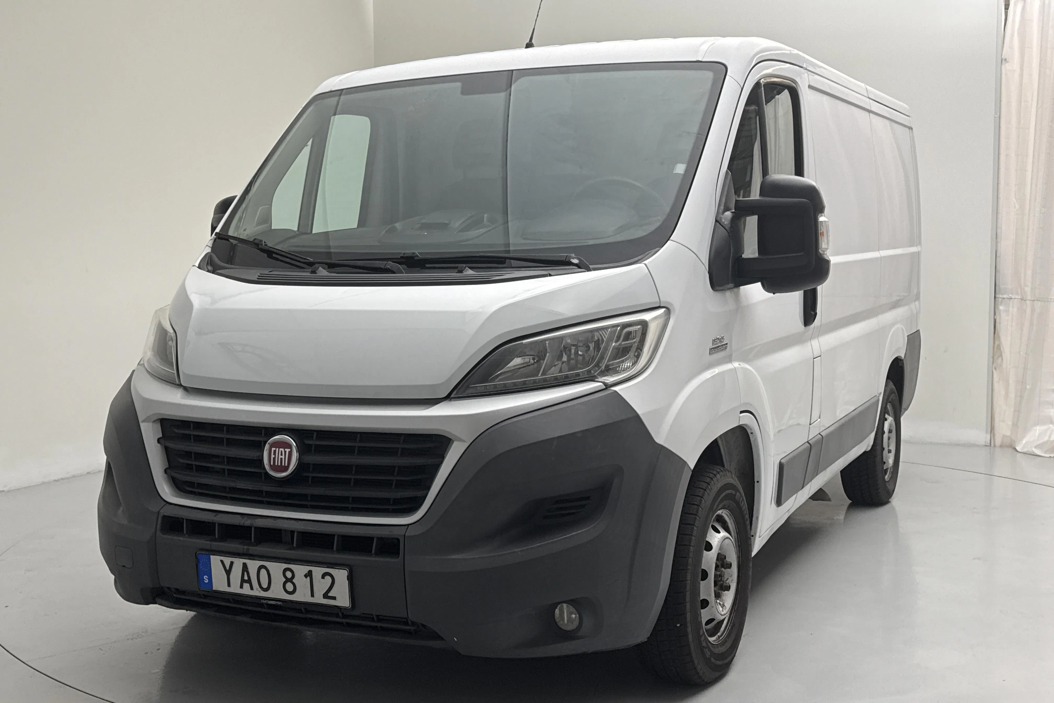 Presentationsfoto 1 av 11: Fiat Ducato 30 2.3 Multijet Skåp (130hk) - 12 872 mil - Manuell - vit - 2016