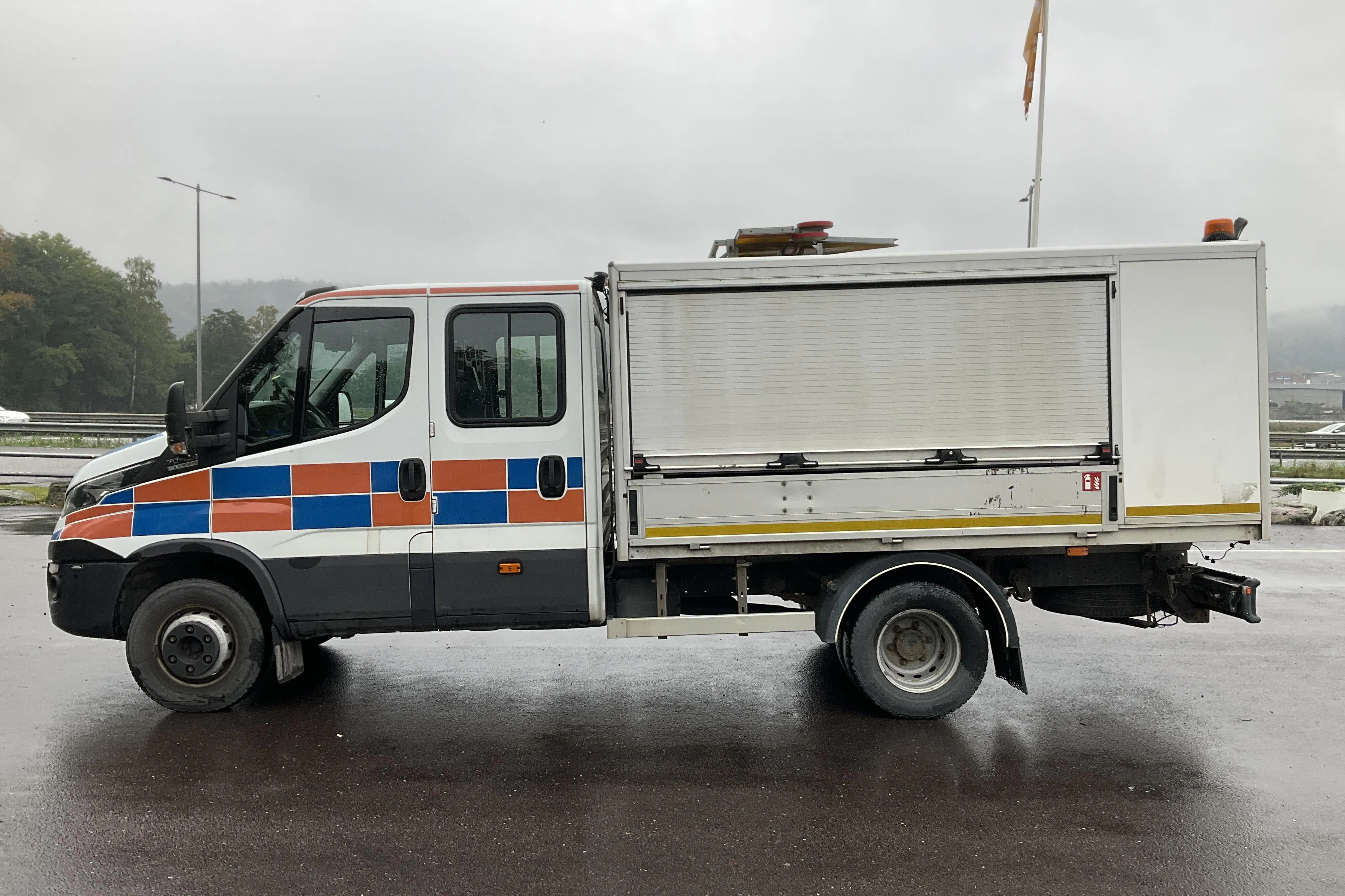 Presentationsfoto 2 av 33: Iveco Daily 70-180H 3.0 JTD (180hk) - 137 595 km - Automat - 2017