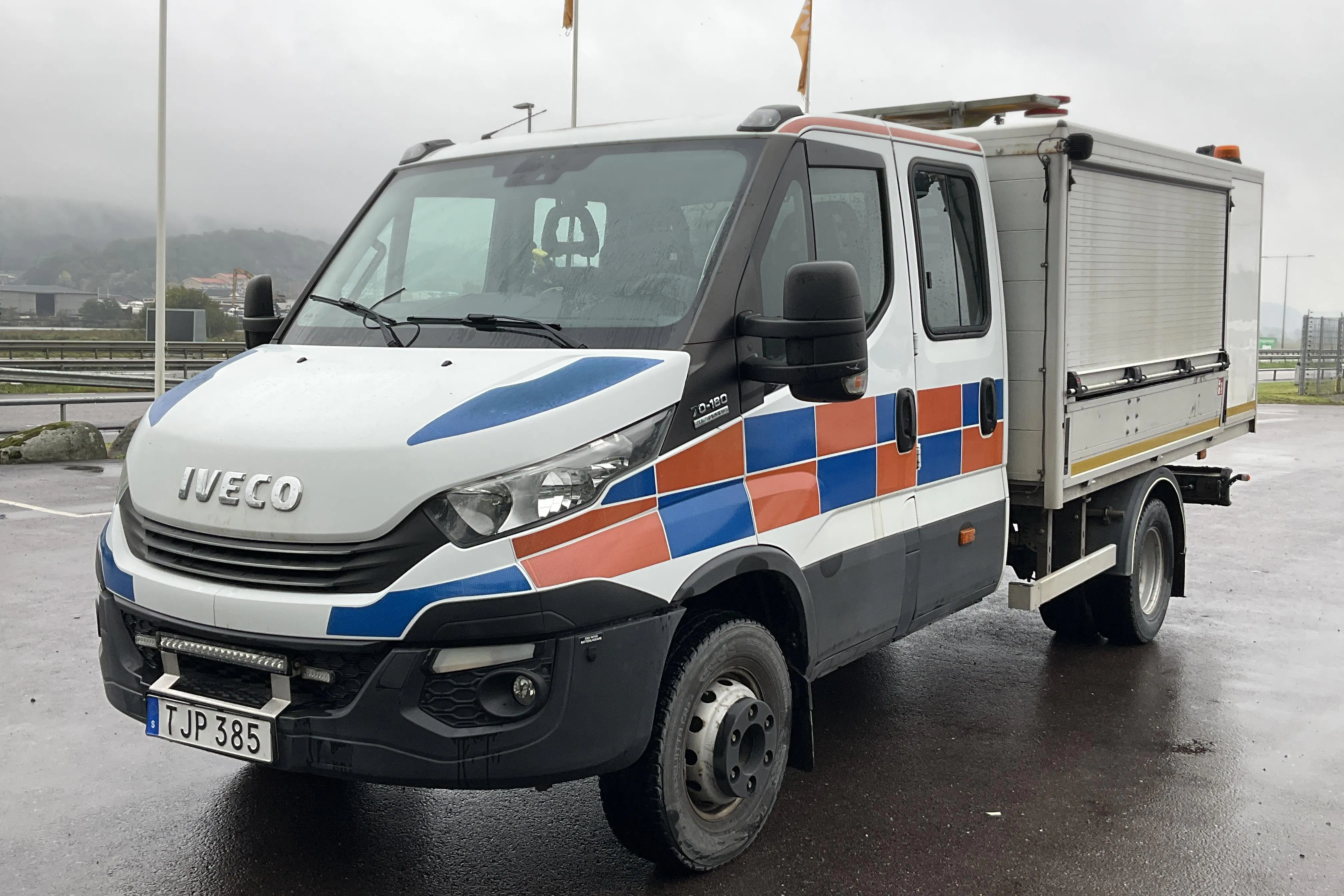 Presentationsfoto 1 av 33: Iveco Daily 70-180H 3.0 JTD (180hk) - 137 595 km - Automat - 2017