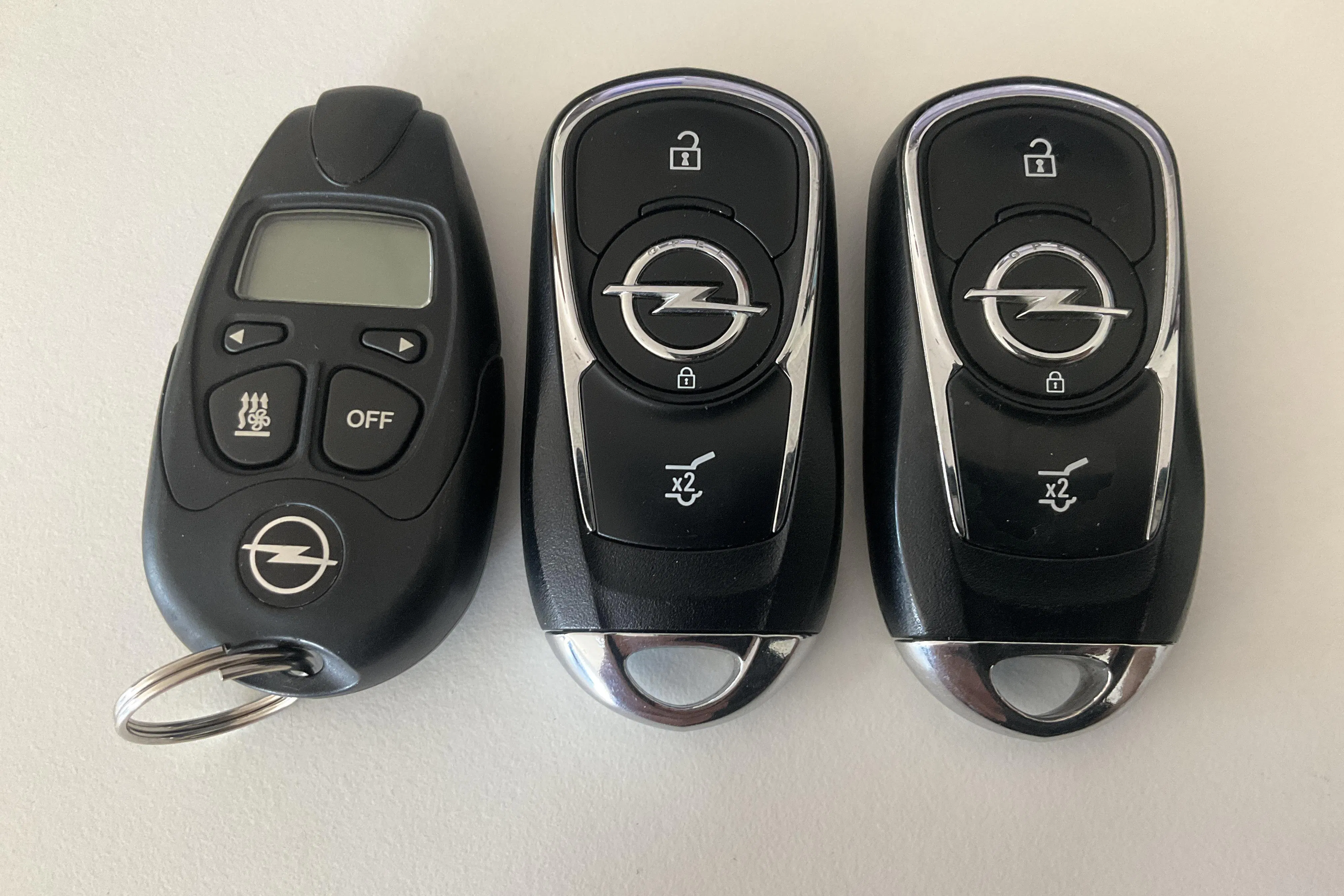 Presentationsfoto 16 av 16: Opel Insignia 2.0 CDTI Country Tourer 4x4 (210hk) - 10 571 mil - Automat - vit - 2018