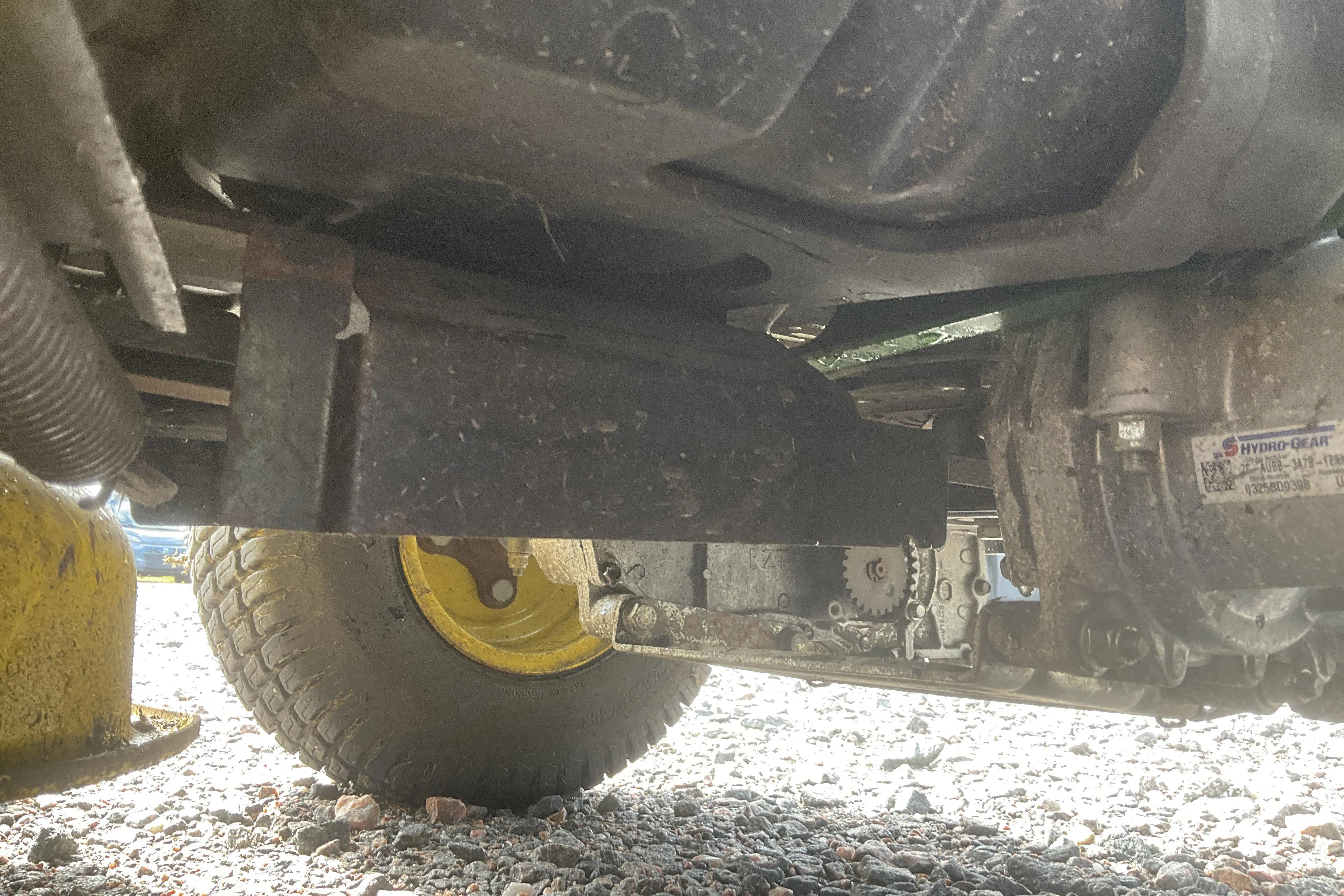 Presentation photo 21 of 21: John Deere Z335E - 0 km