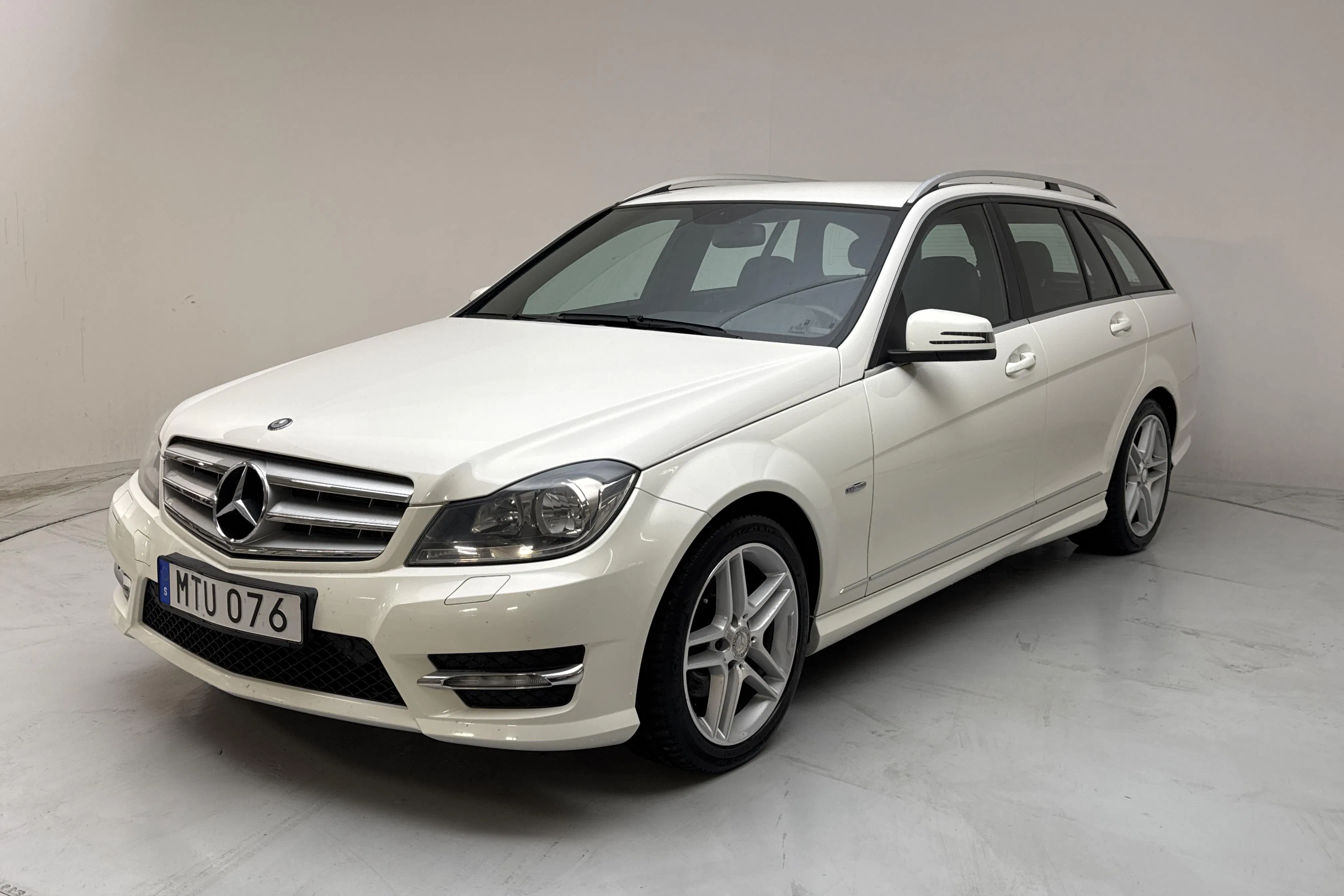 Mercedes C 180 Kombi S204 (156hk)
