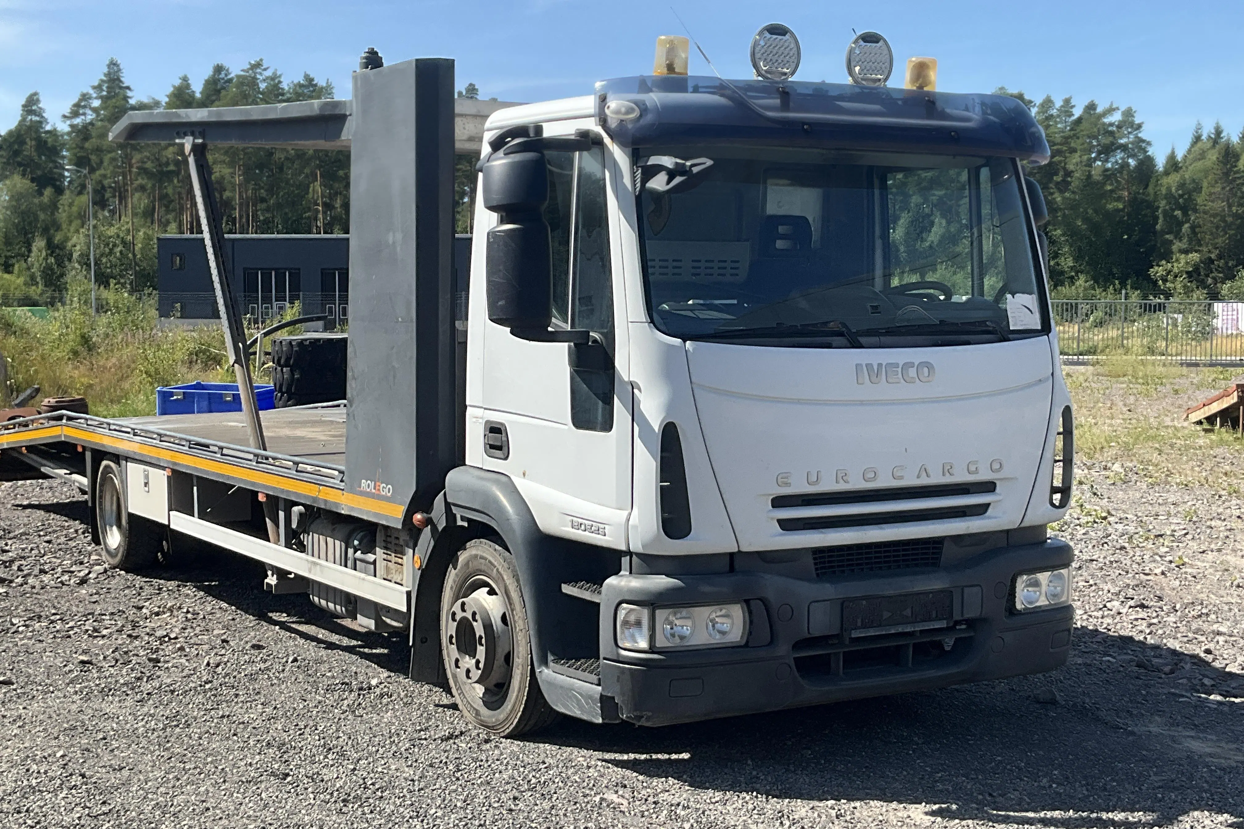 Presentationsfoto 2 av 39: IVECO ML120E25/P, biltransport - 647 864 km - Manuell - vit - 2008