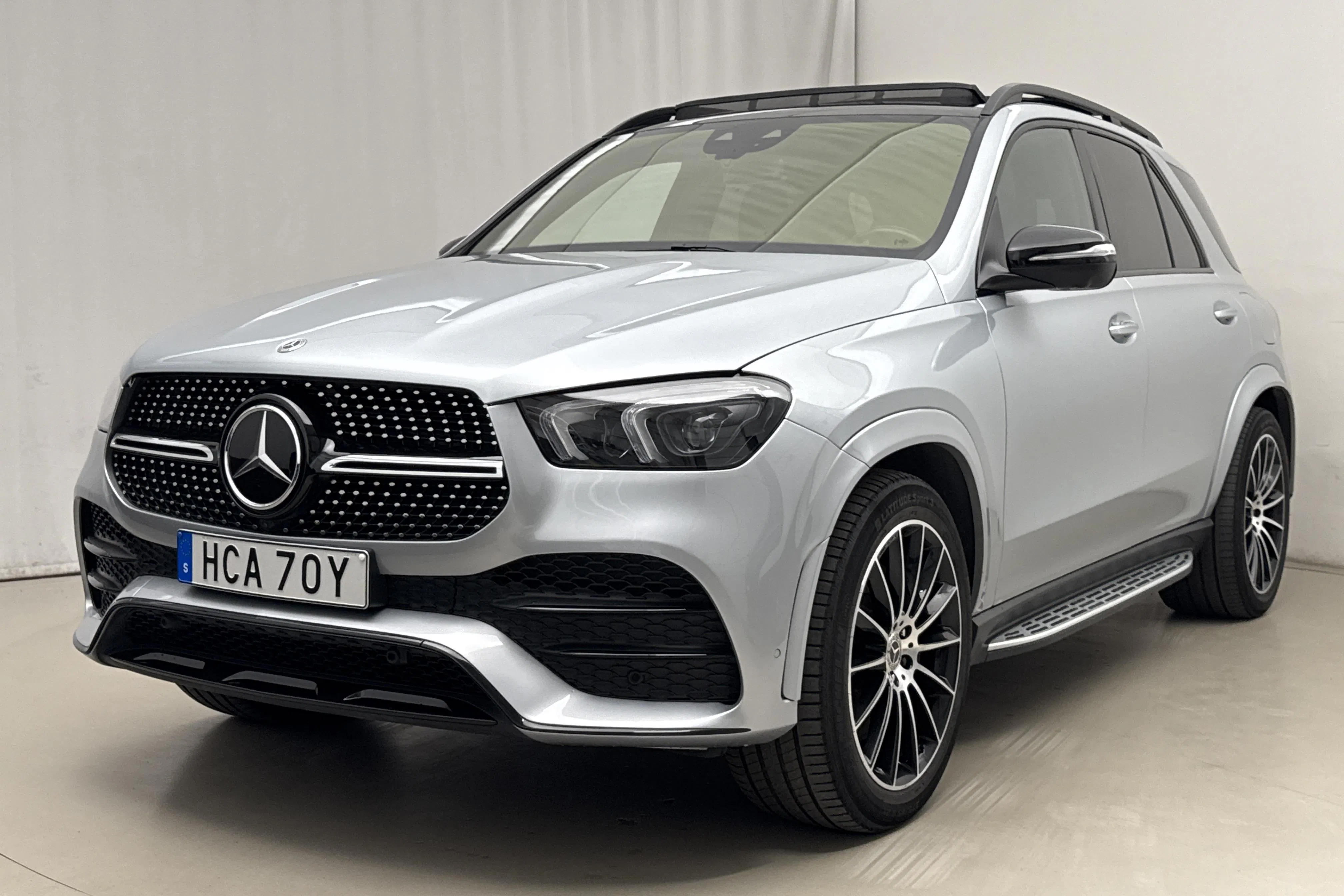 Presentation photo 1 of 25: Mercedes GLE 350 de 4MATIC V167 (306hk) - 135 600 km - Automatic - silver - 2022