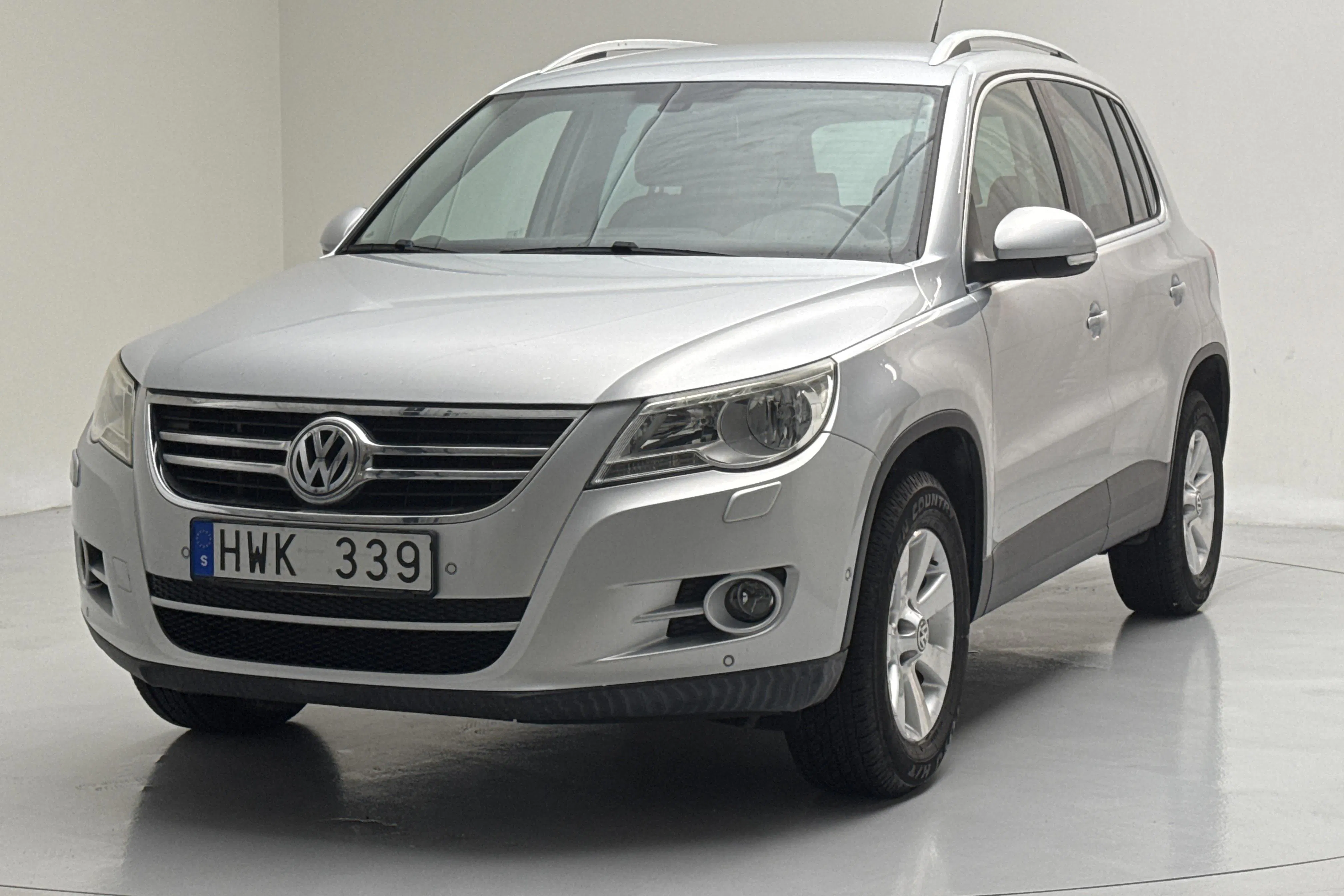Presentation photo 1 of 12: VW Tiguan 1.4 TSI (150hk) - 95 030 km - Manual - silver - 2009