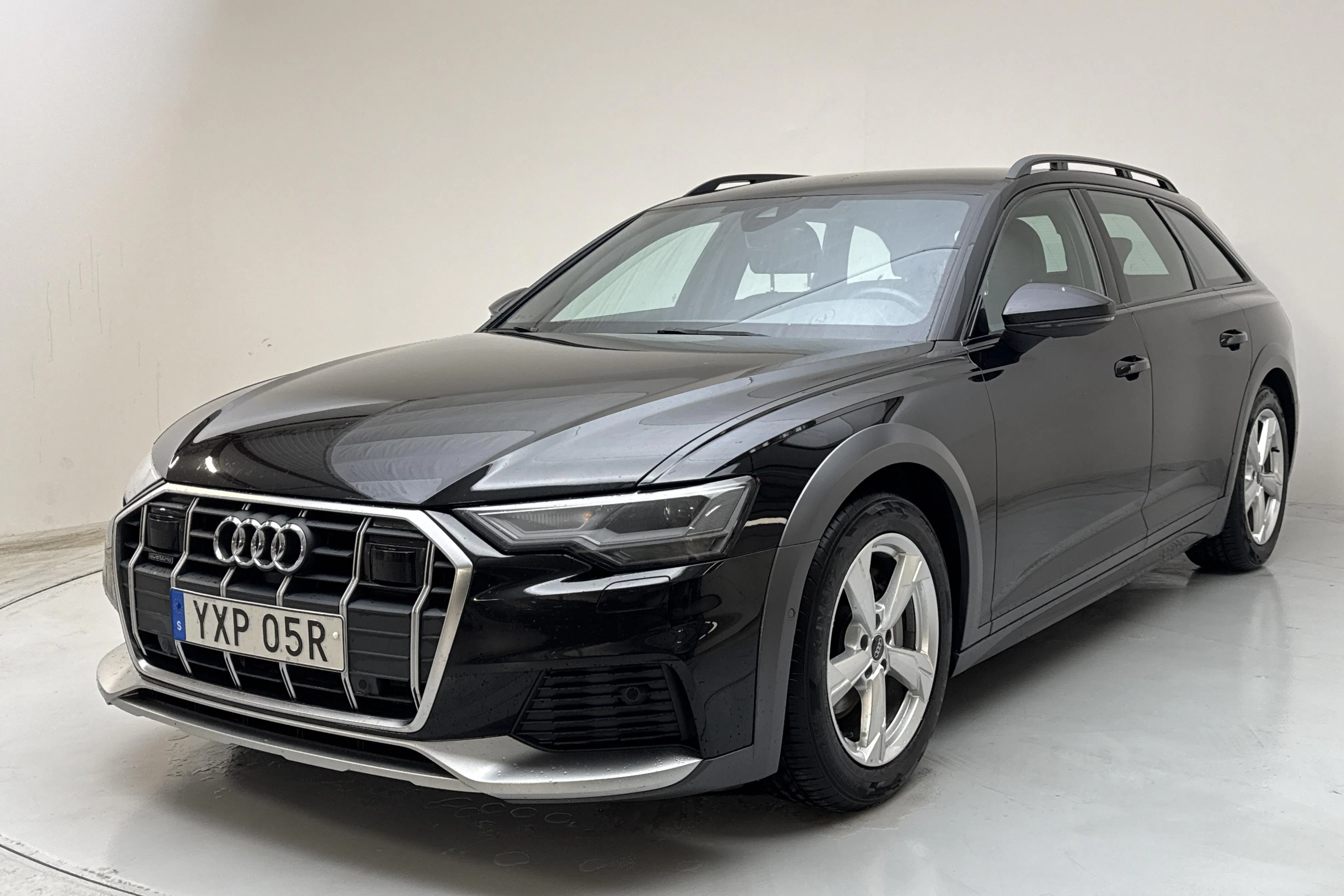 Presentation photo 1 of 15: Audi A6 Allroad 40 TDI quattro (204hk) - 110 300 km - Automatic - black - 2023