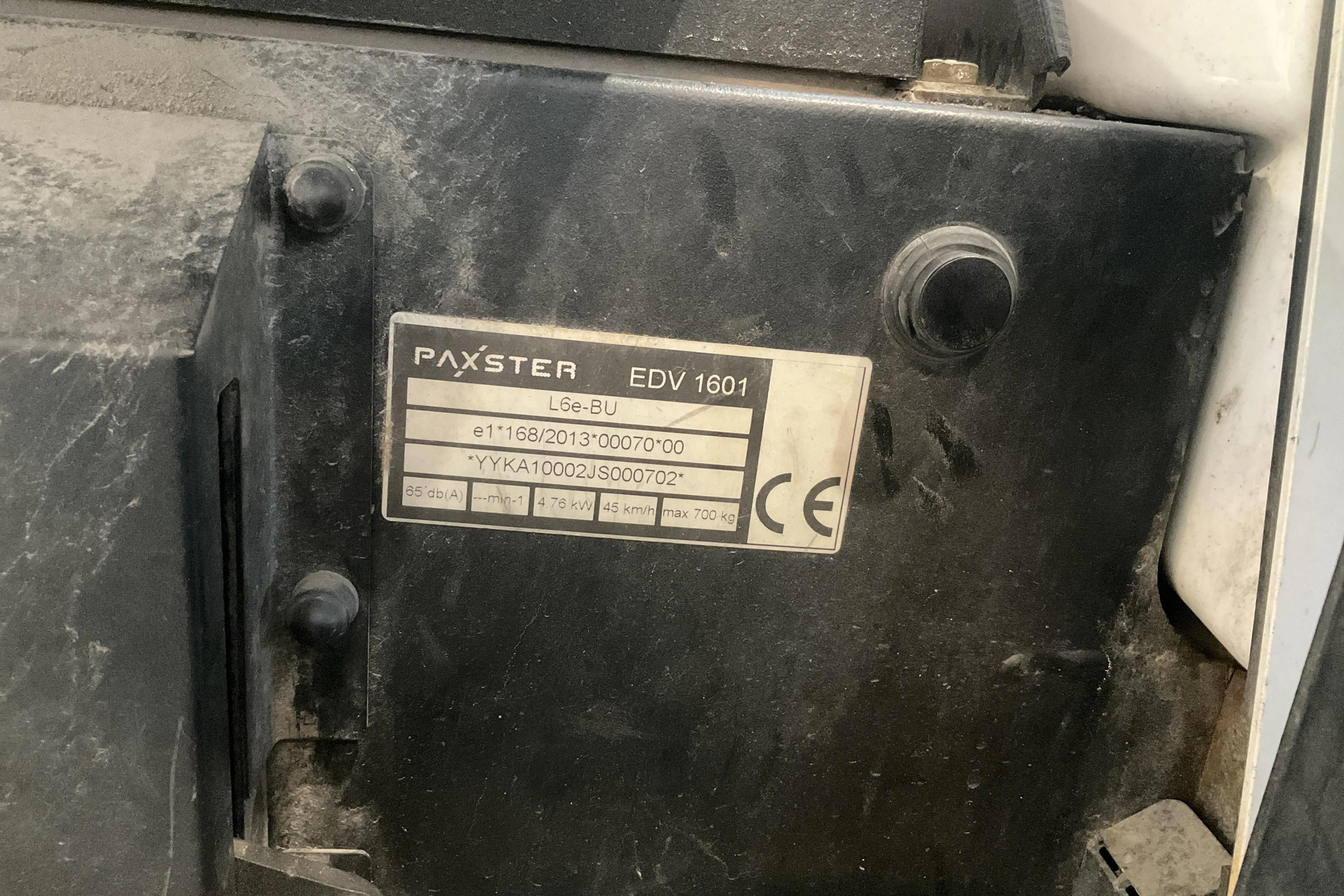 Presentation photo 13 of 13: PAXSTER EDV 1601 - 36 510 km - Automatic - white - 2018