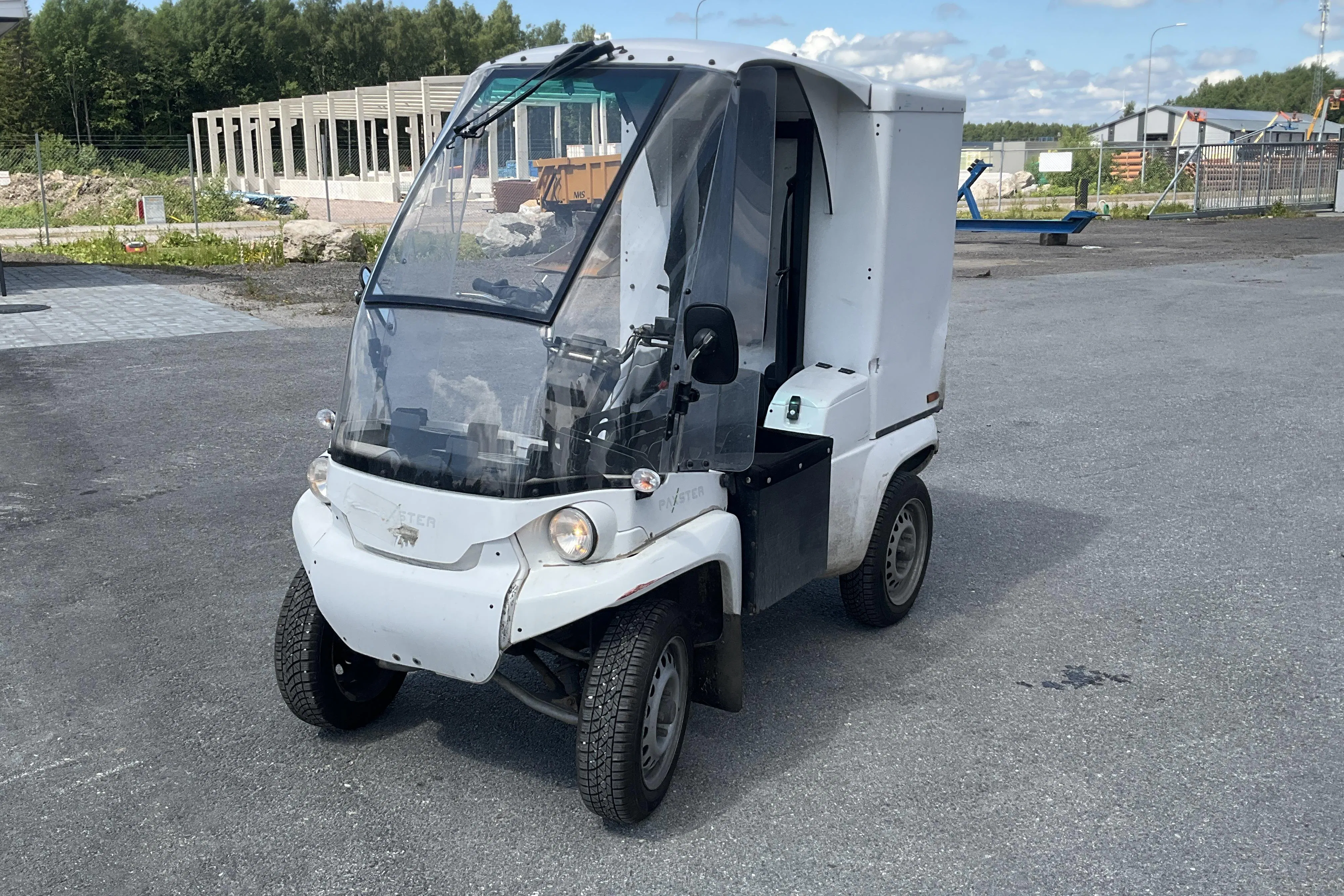Presentation photo 1 of 13: PAXSTER EDV 1601 - 37 530 km - Automatic - white - 2018