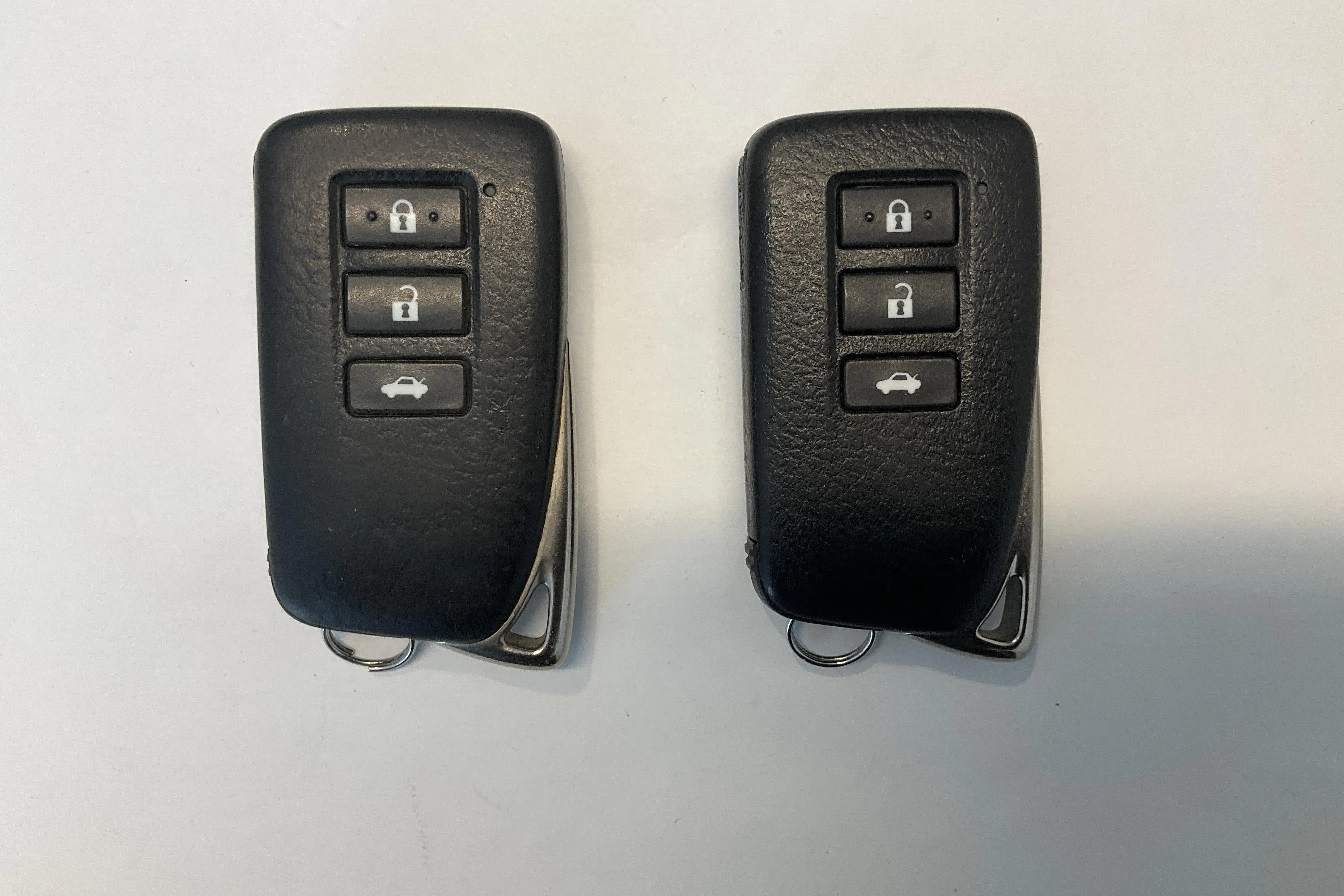 Presentationsfoto 14 av 14: Lexus IS 300h (181hk) - 15 405 mil - Automat - grå - 2014