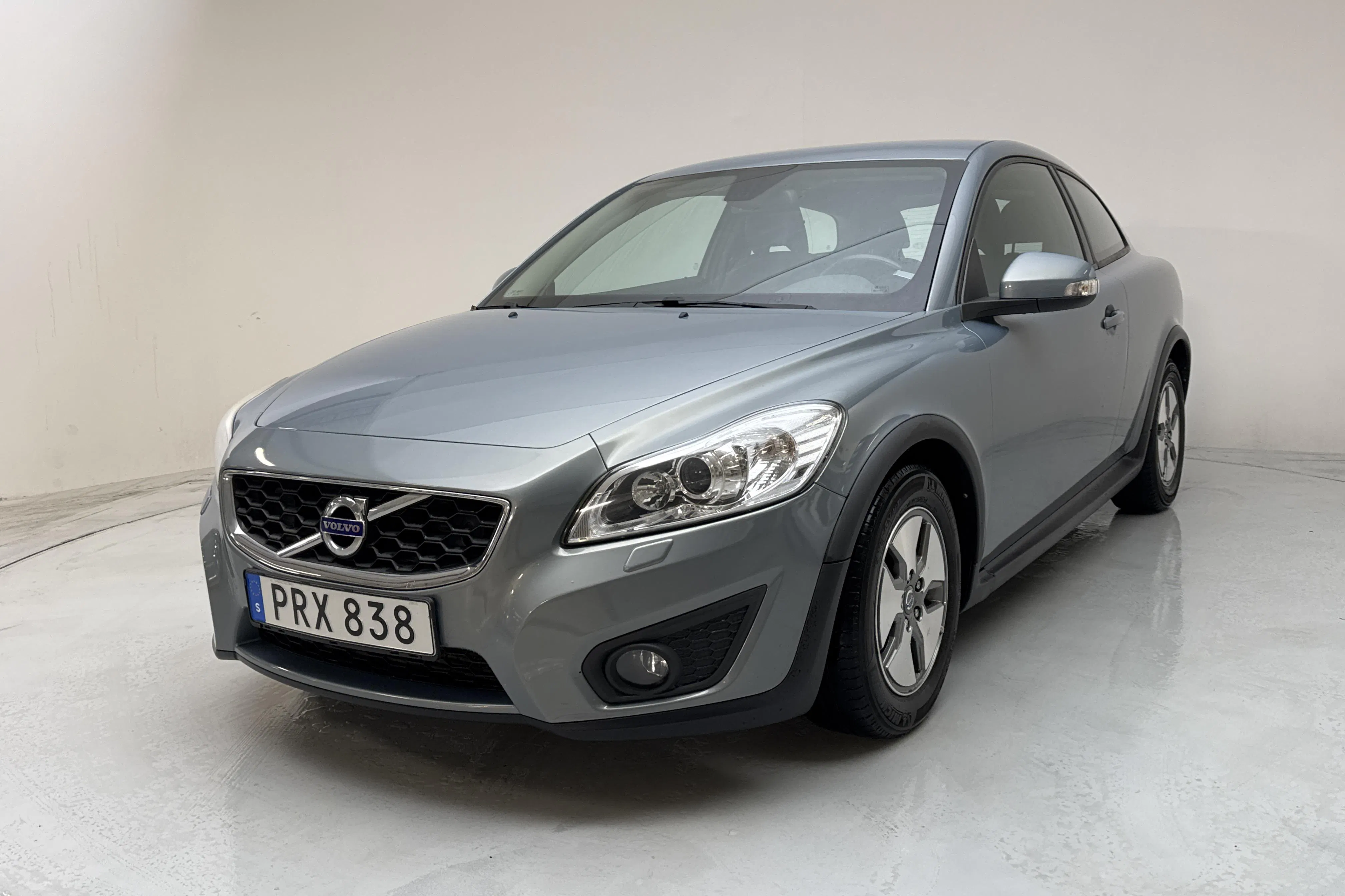 Presentation photo 1 of 16: Volvo C30 D2 (115hk) - 103 030 km - Manual - Light Blue - 2011