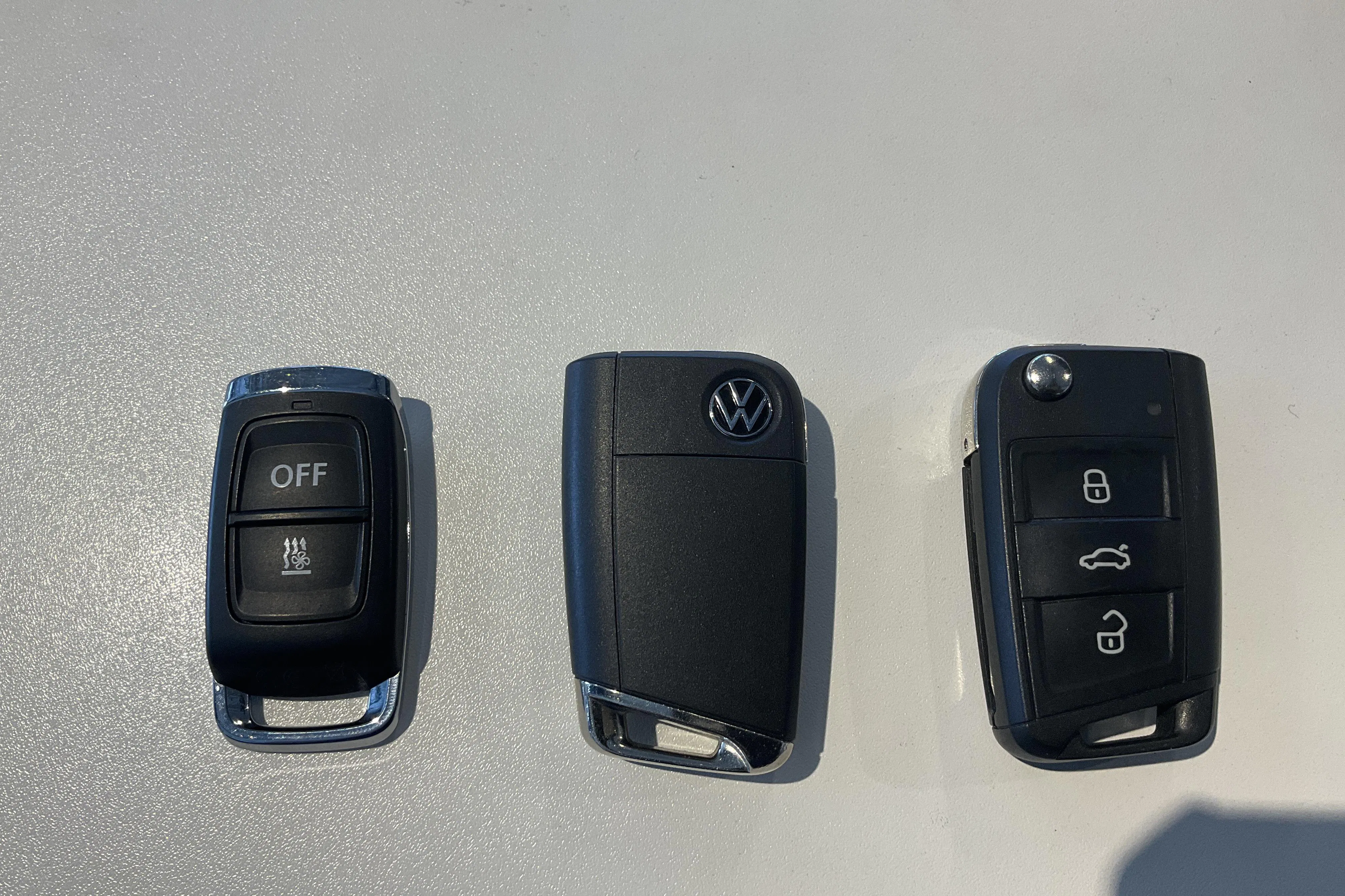 Presentation photo 20 of 20: VW Tiguan 2.0 TDI 4MOTION (200hk) - 137 170 km - Automatic - black - 2022