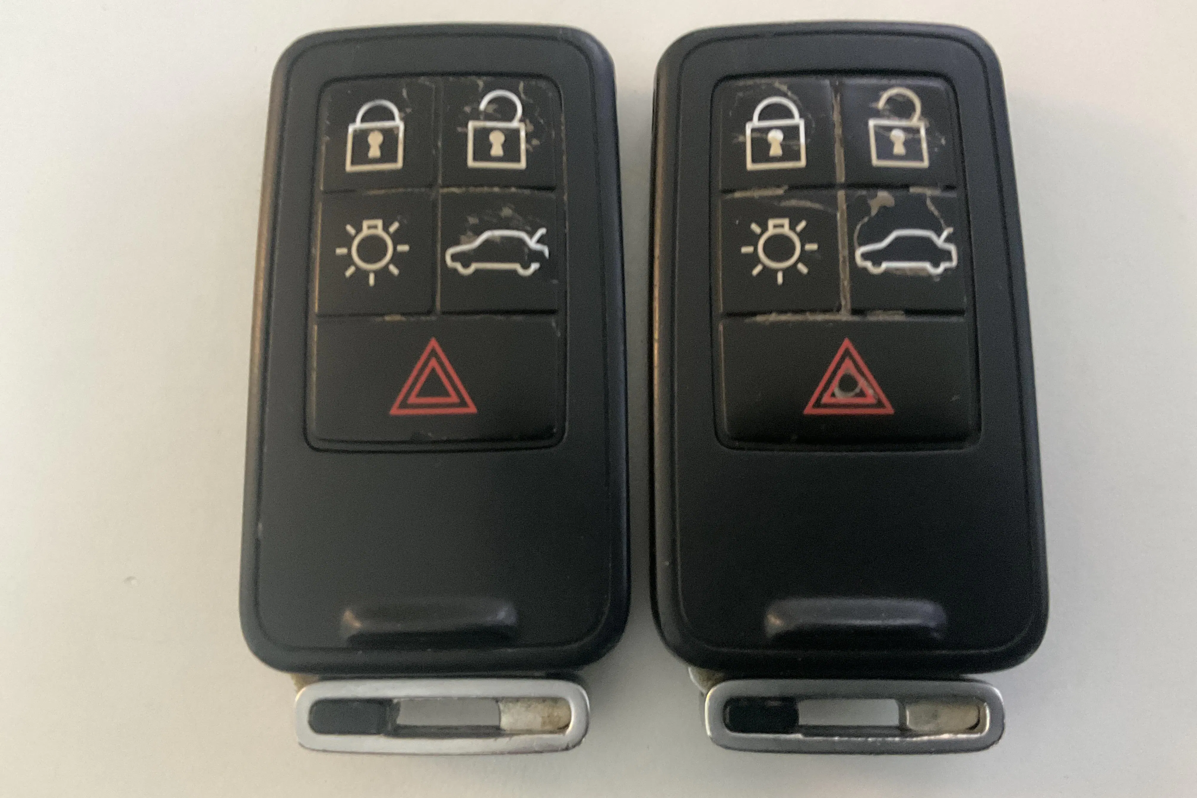 Presentationsfoto 14 av 14: Volvo V70 II T4 (180hk) - 30 878 mil - Automat - röd - 2011