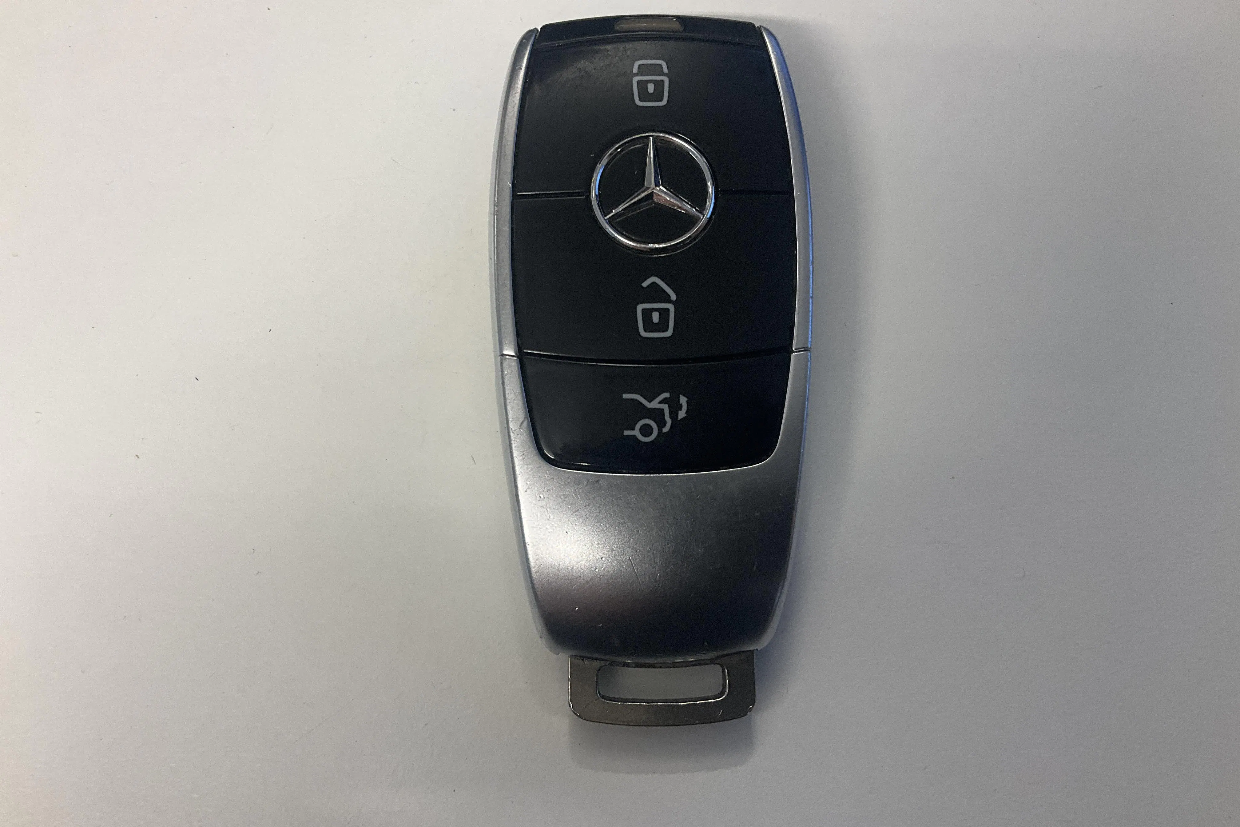 Presentationsfoto 17 av 17: Mercedes E 220 d Kombi S213 (194hk) - 22 509 mil - Automat - vit - 2017