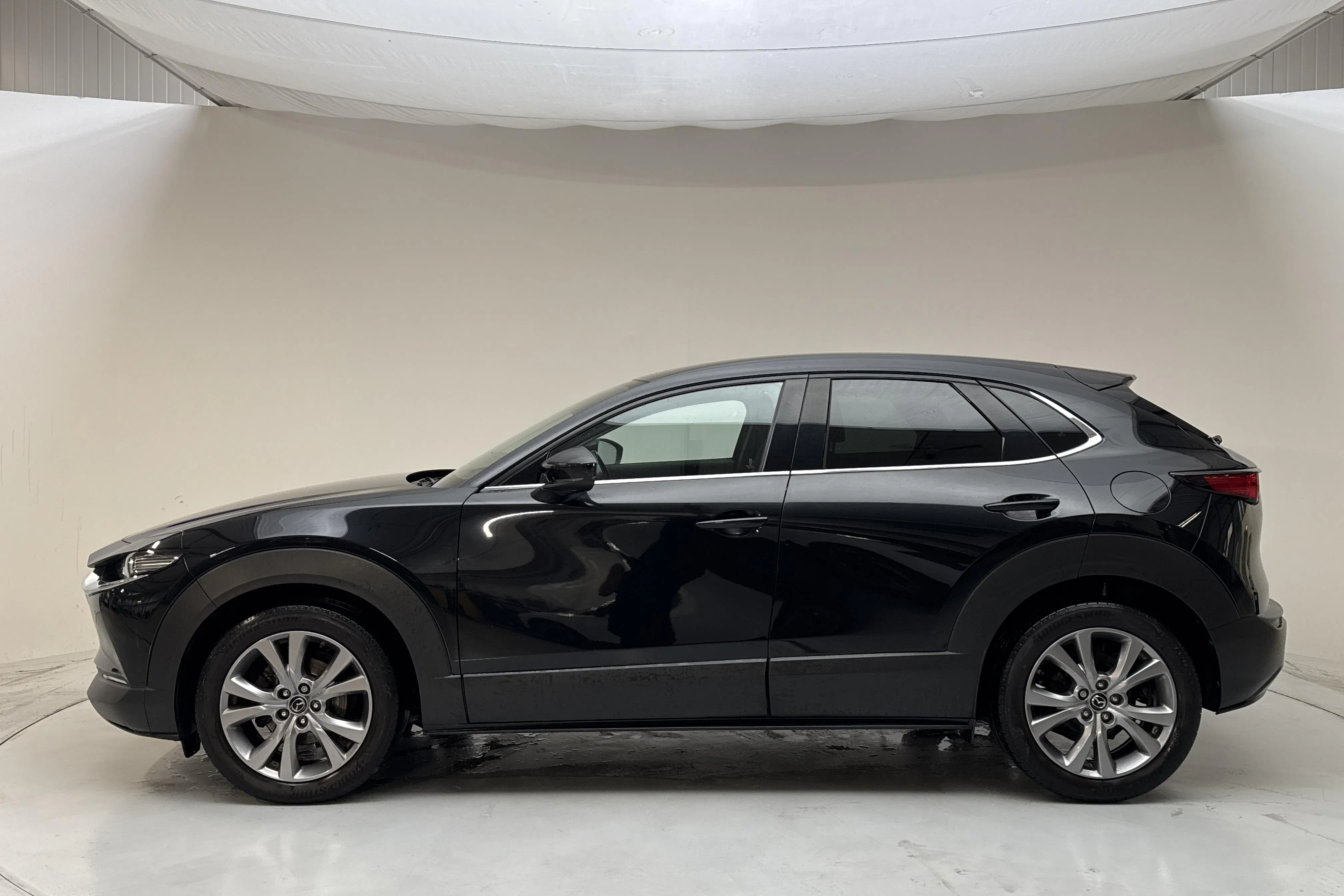 Presentation photo 2 of 14: Mazda CX-30 2.0 Mildhybrid (150hk) - 87 350 km - Automatic - black - 2021