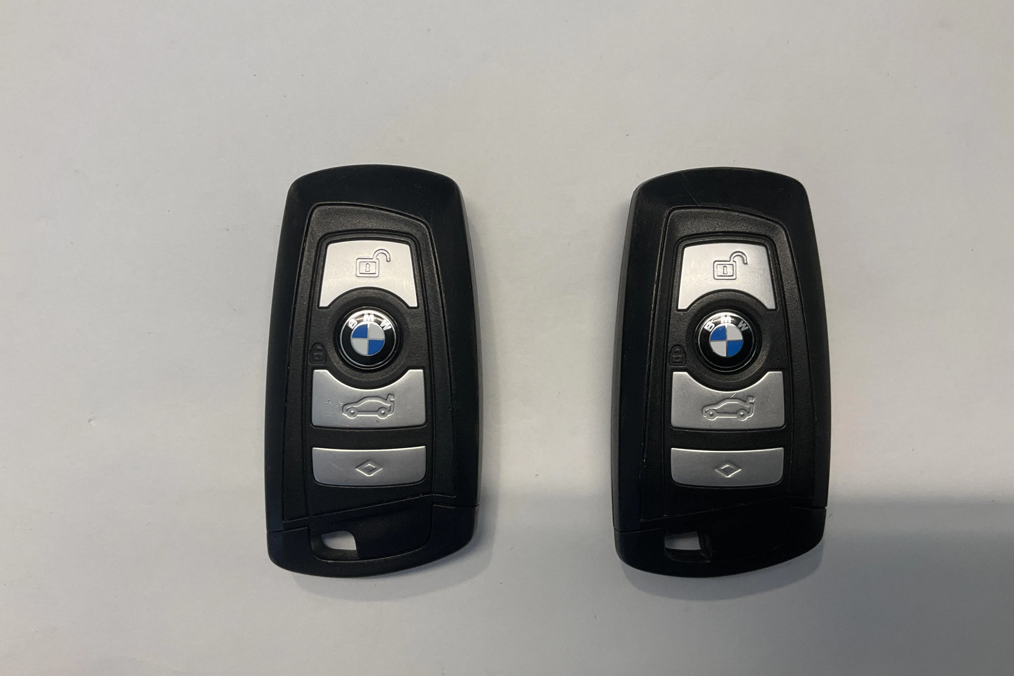 Præsentationsfoto 13 af 13: BMW 520d xDrive Touring, F11 (190hk) - 149 710 kilometer - Salgsautomat - grå - 2017