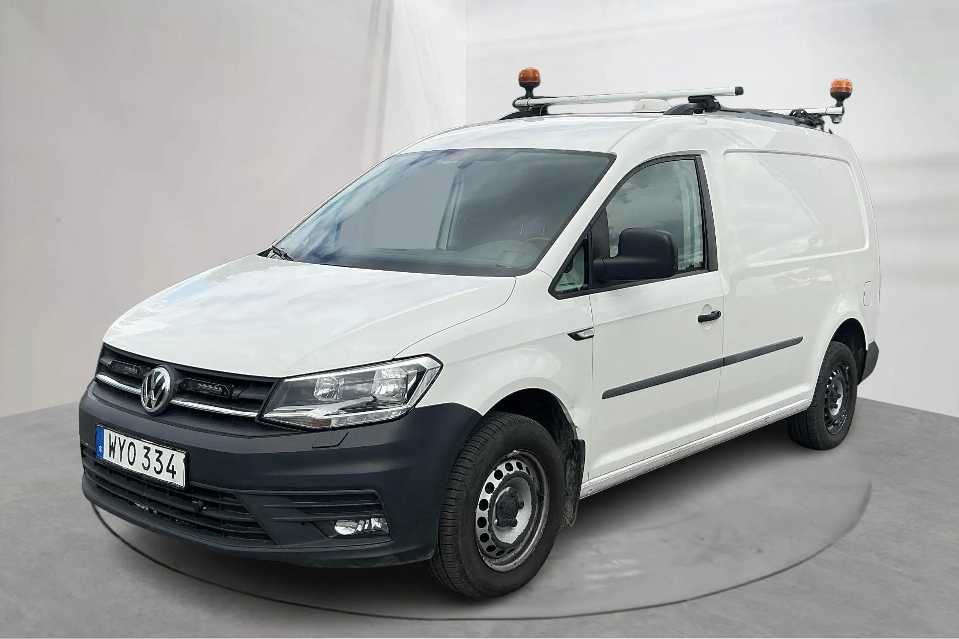 Presentation photo 1 of 14: VW Caddy 2.0 TDI Maxi Skåp 4MOTION (122hk) - 10 059 Scandinavian mile - Manual - white - 2020