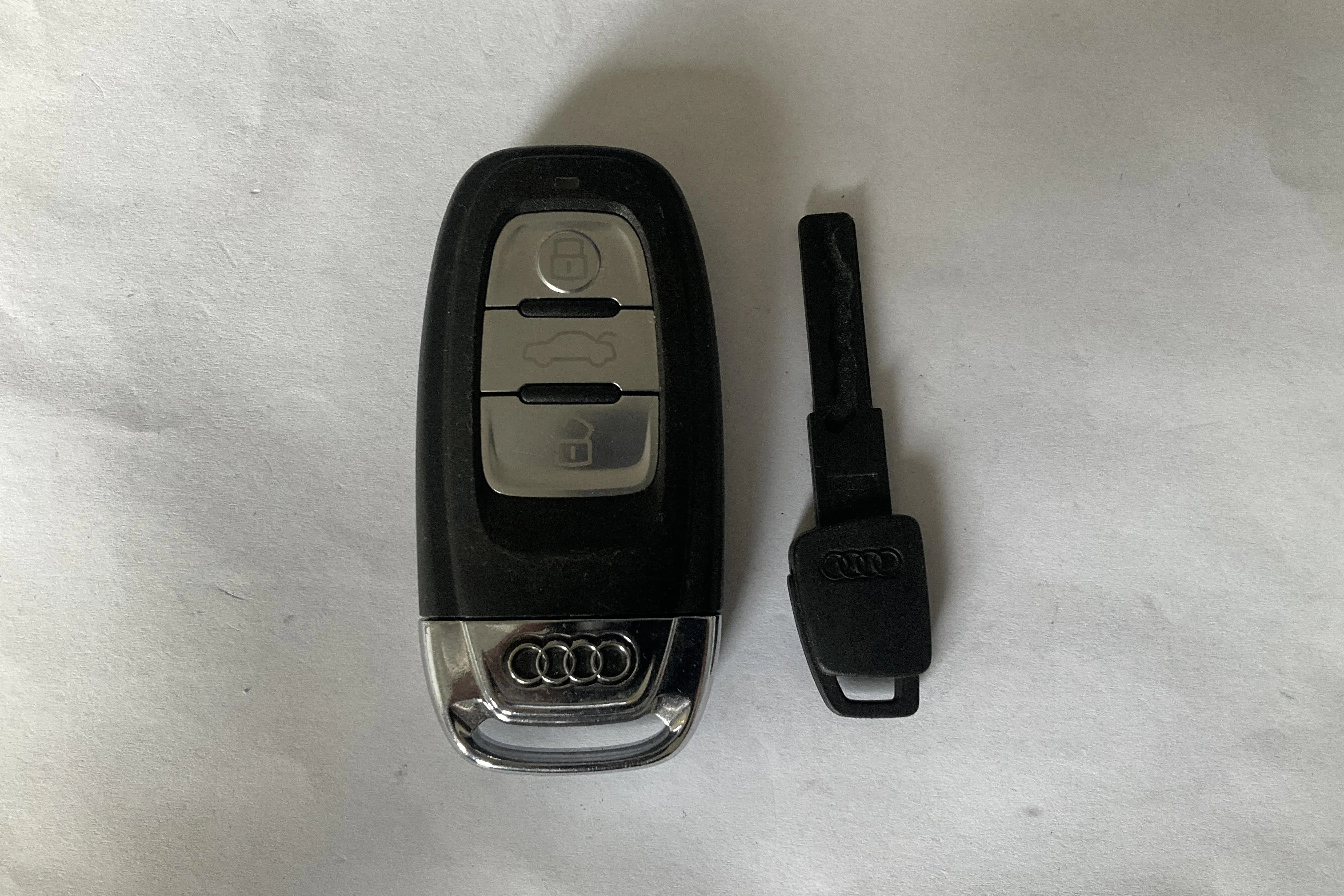 Presentationsfoto 12 av 12: Audi A6 2.0 TDI Avant (190hk) - 18 325 mil - Automat - grå - 2017