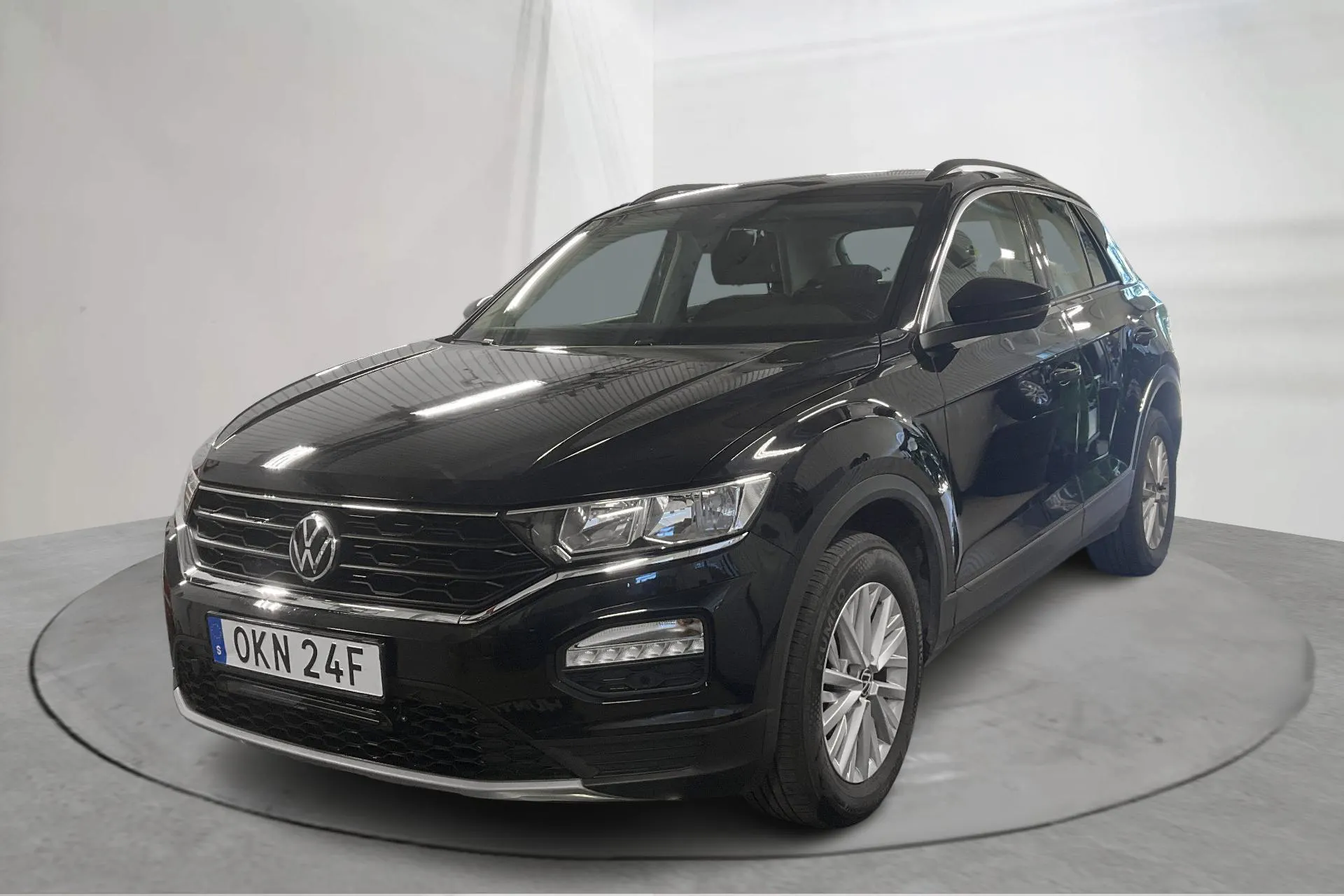 Presentation photo 1 of 14: VW T-Roc 2.0 TDI 4MOTION (150hk) - 149 010 km - Automatic - black - 2021