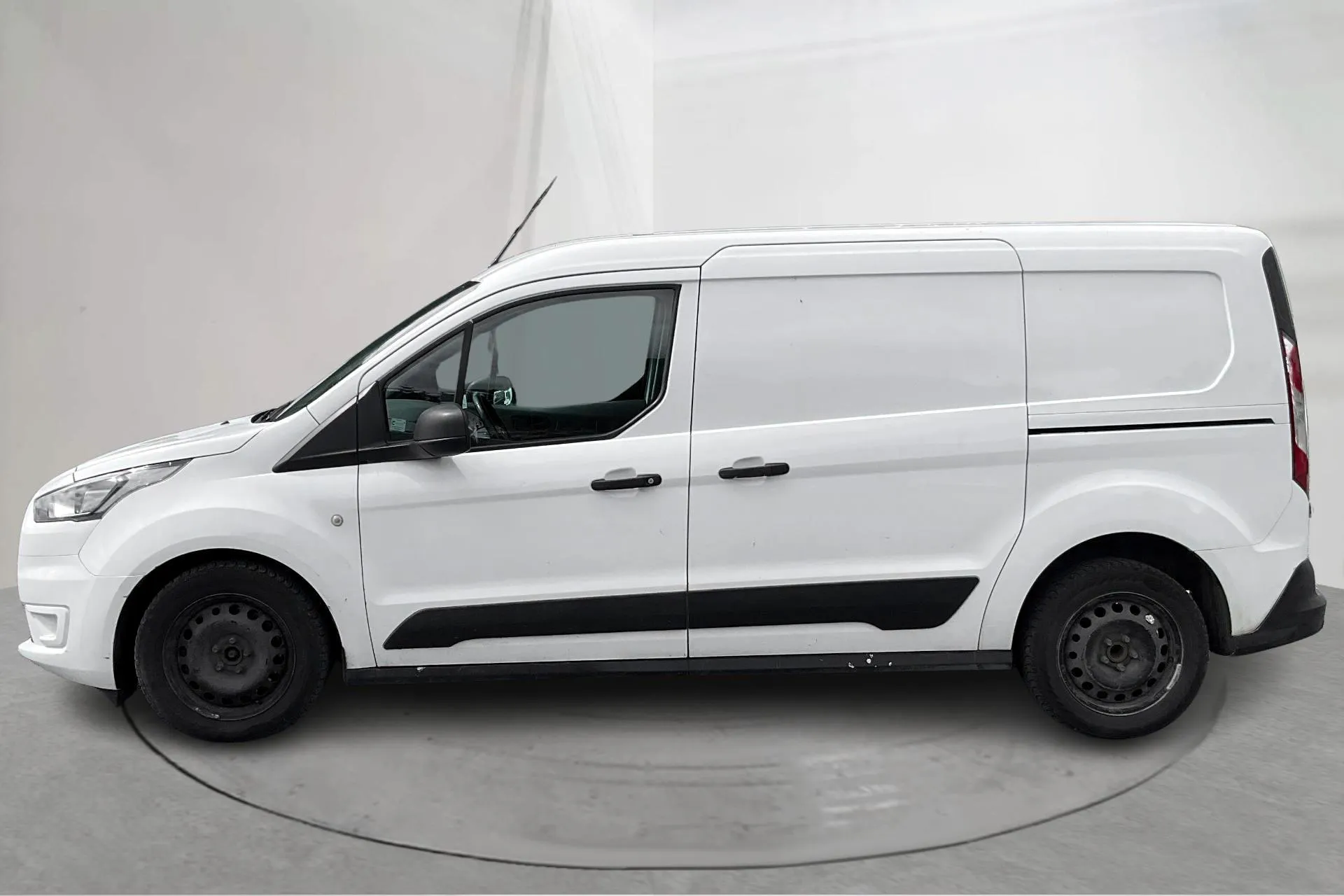 Presentationsfoto 2 av 16: Ford Transit Connect 1.5 EcoBlue (100hk) - 17 527 mil - Automat - vit - 2020