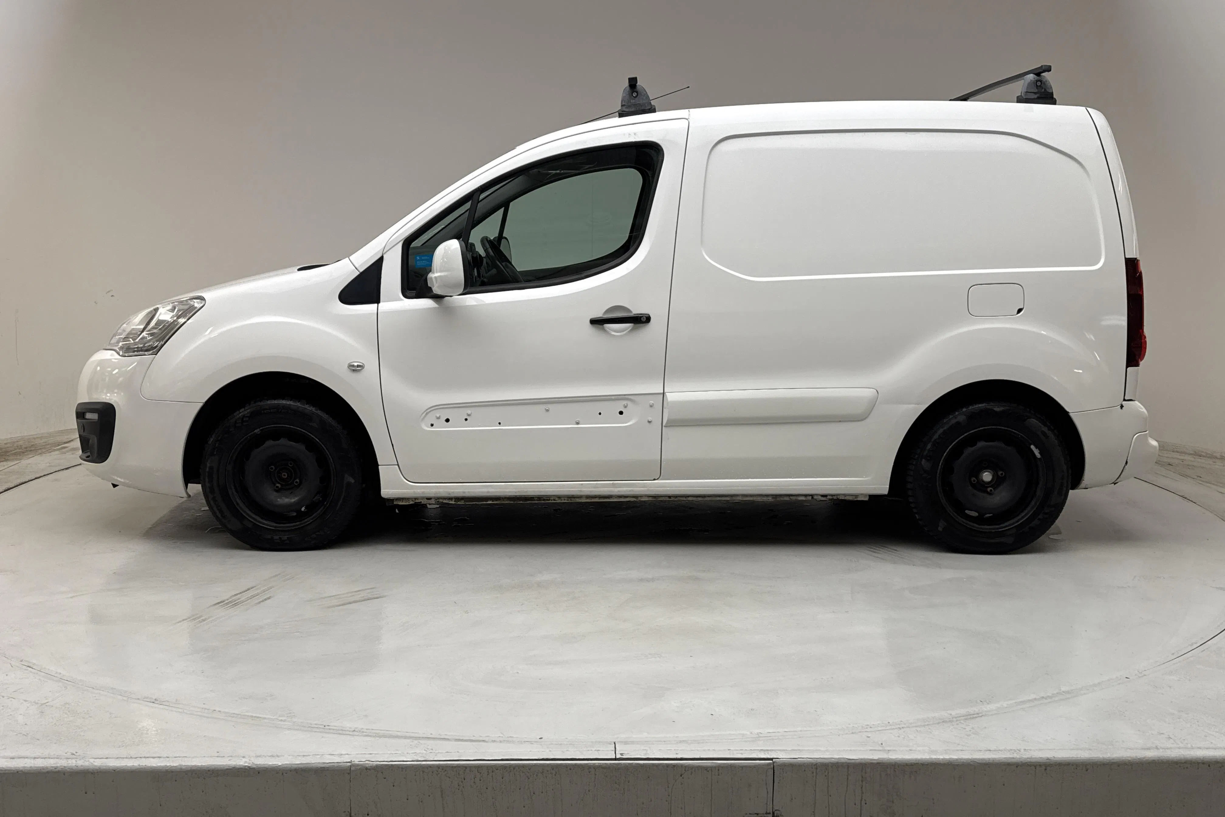 Presentation photo 2 of 11: Peugeot Partner 1.6 HDI Skåp (75hk) - 104 030 km - Manual - 2018