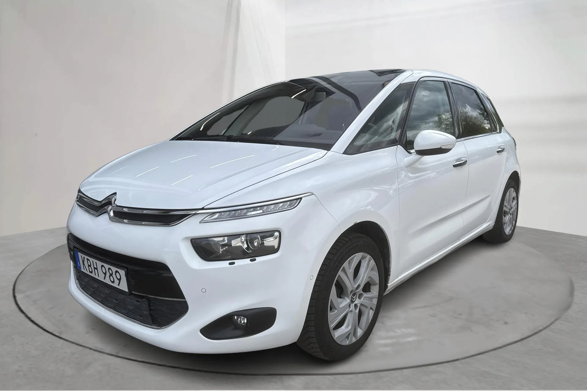Presentationsfoto 1 av 15: Citroën C4 Picasso BlueHDi (120hk) - 17 267 mil - Automat - vit - 2016
