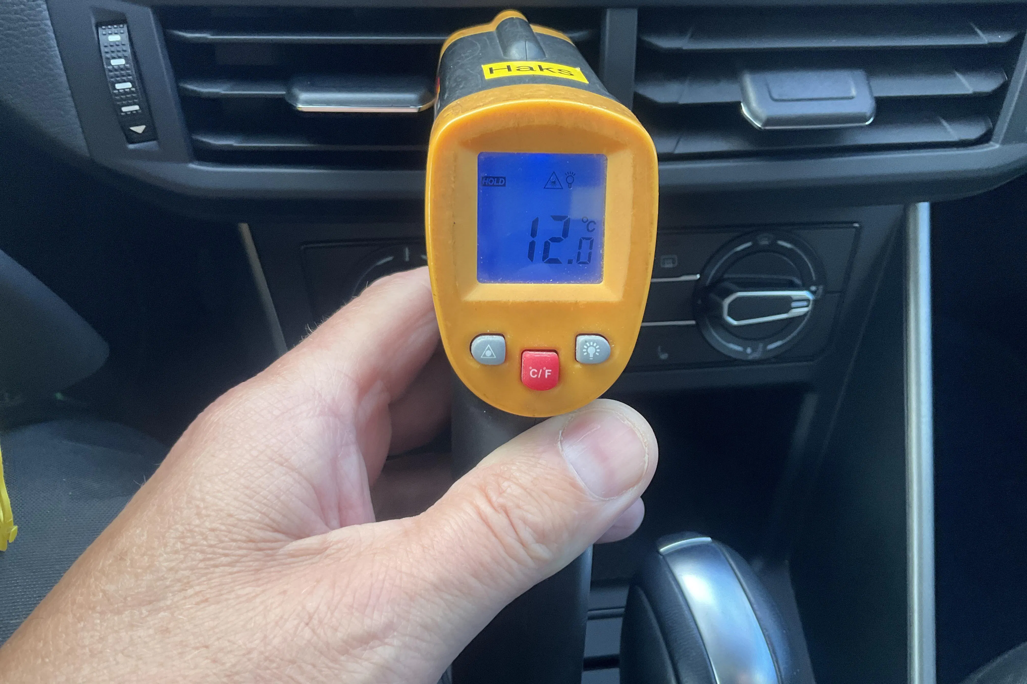 Presentationsfoto 12 av 12: VW Polo 1.0 TSI 5dr (95hk) - 3 705 mil - Automat - silver - 2020