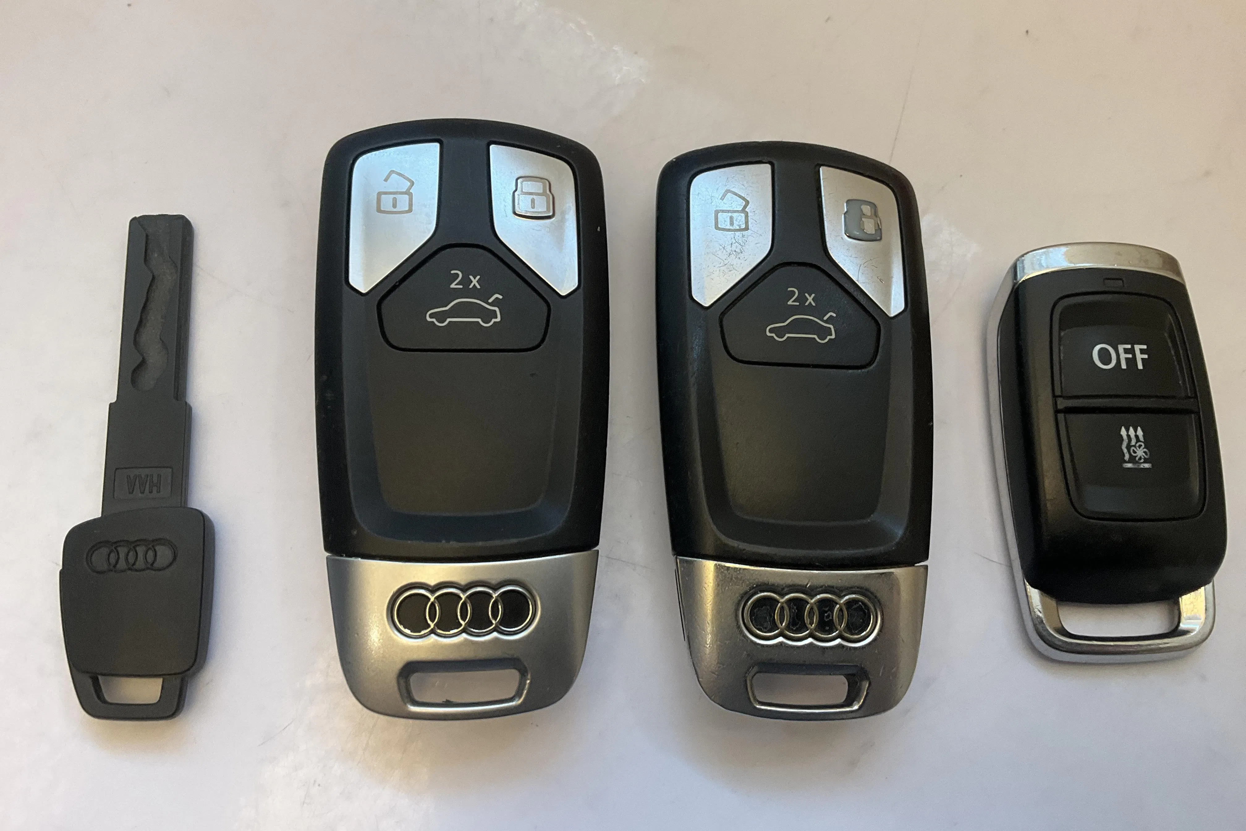 Presentationsfoto 13 av 13: Audi A4 Avant 40 TDI quattro (204hk) - 13 436 mil - Automat - svart - 2021