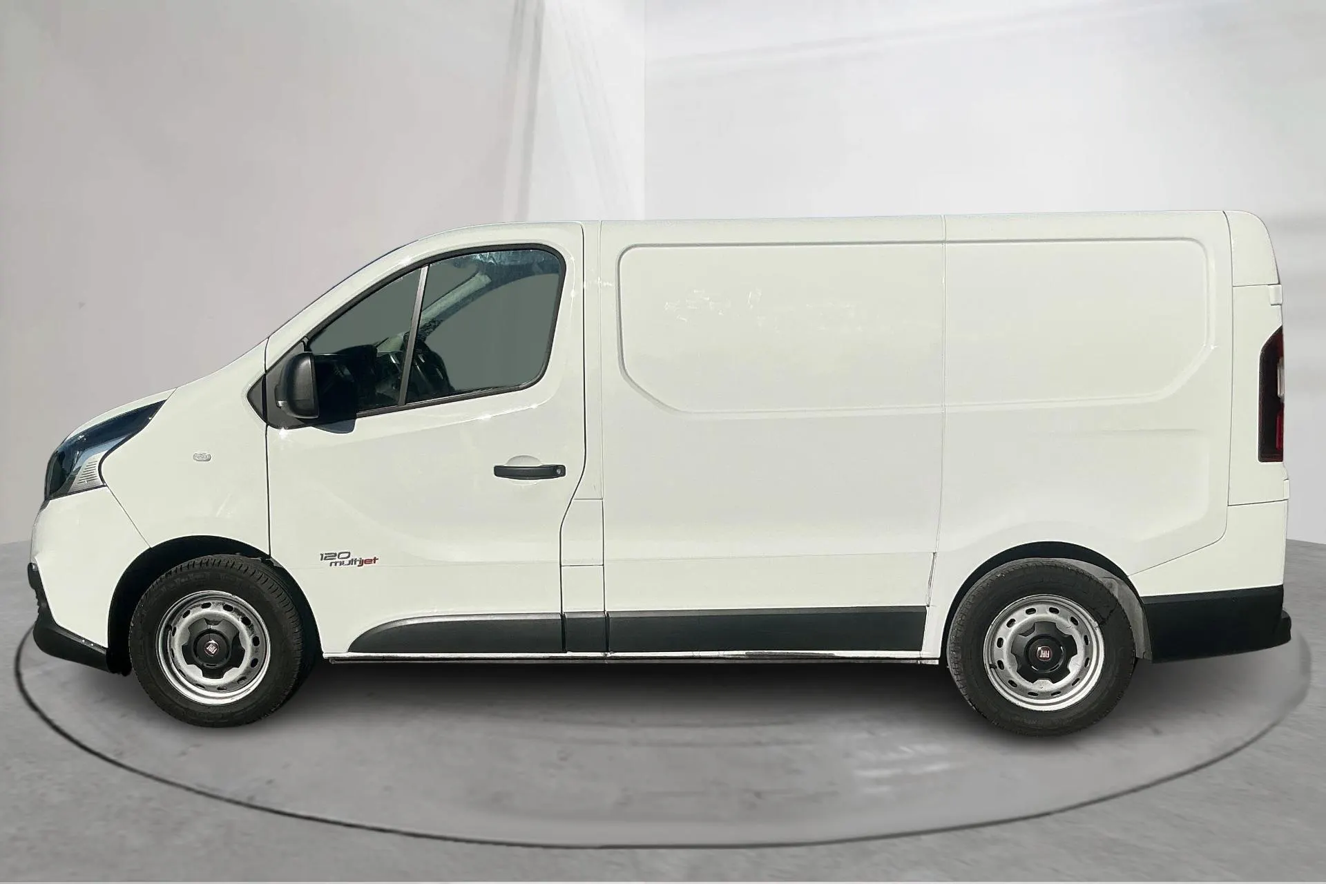 Presentation photo 2 of 16: Fiat Talento 1.6 MultiJet Skåp (120hk) - 85 140 km - Manual - white - 2016