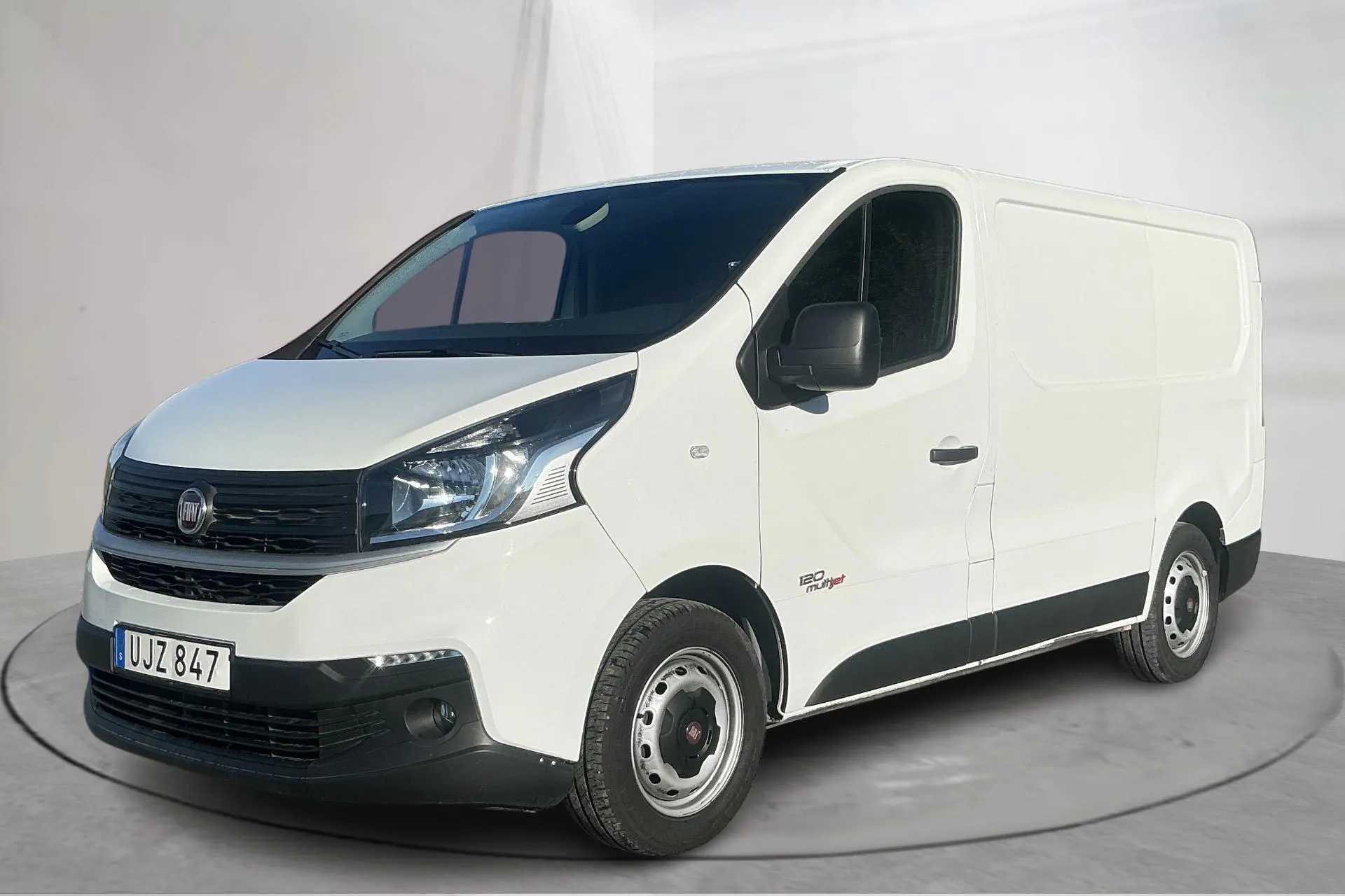 Presentation photo 1 of 16: Fiat Talento 1.6 MultiJet Skåp (120hk) - 85 140 km - Manual - white - 2016