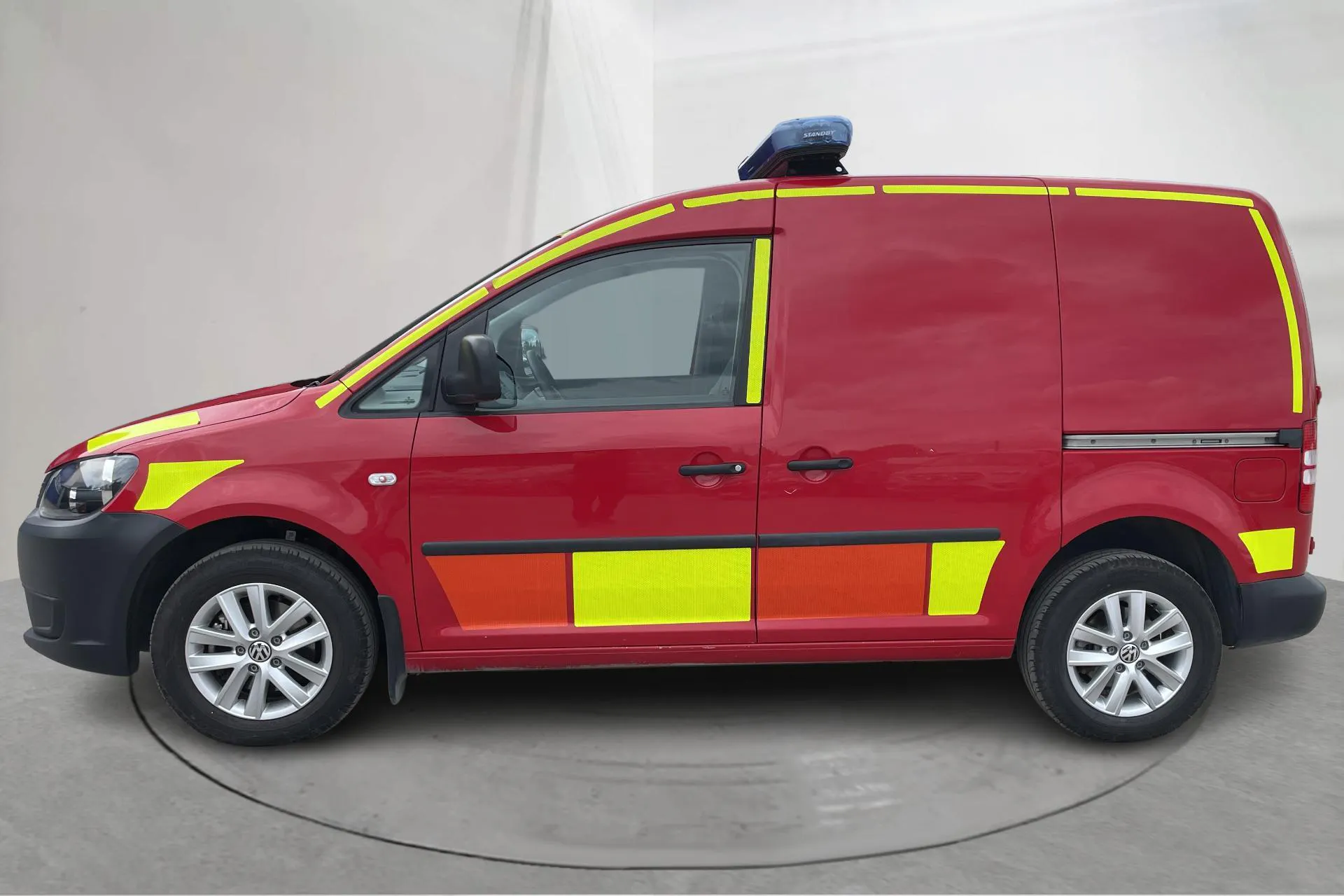 Presentation photo 2 of 15: VW Caddy 2.0 Ecofuel Skåp (109hk) - 59 910 km - Manual - red - 2012