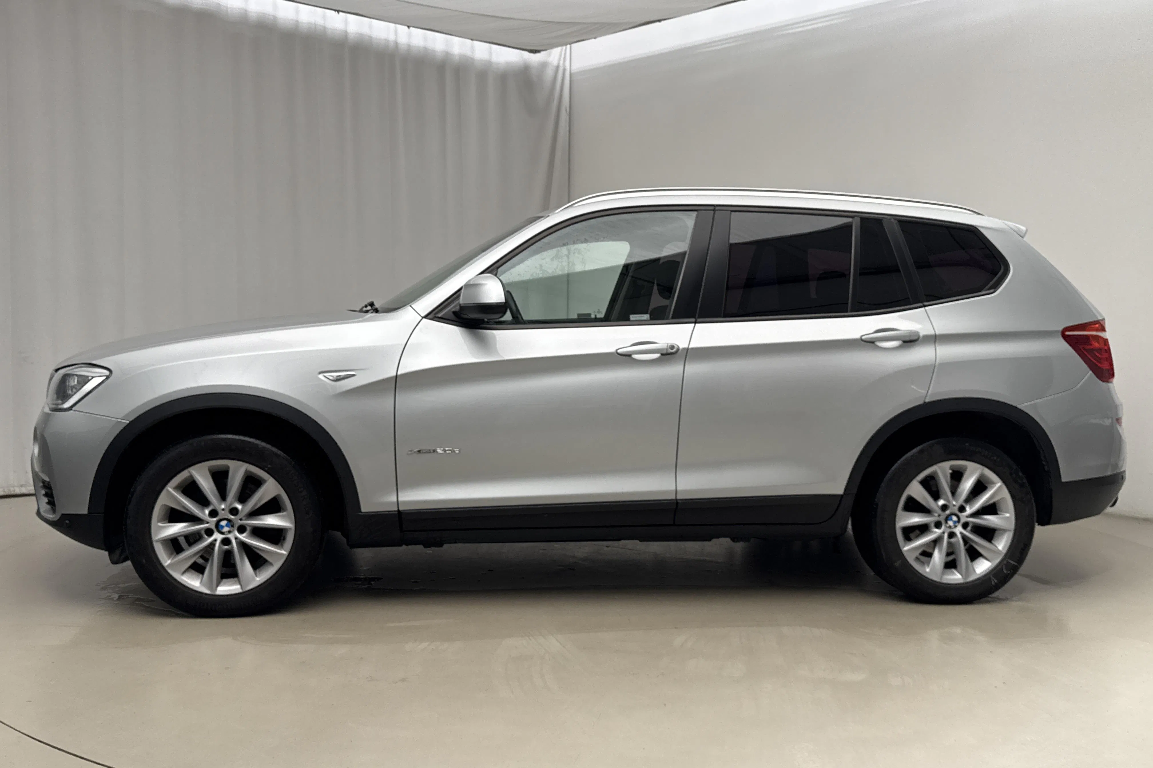 Presentation photo 2 of 15: BMW X3 xDrive20d, F25 (190hk) - 153 760 km - Automatic - silver - 2016