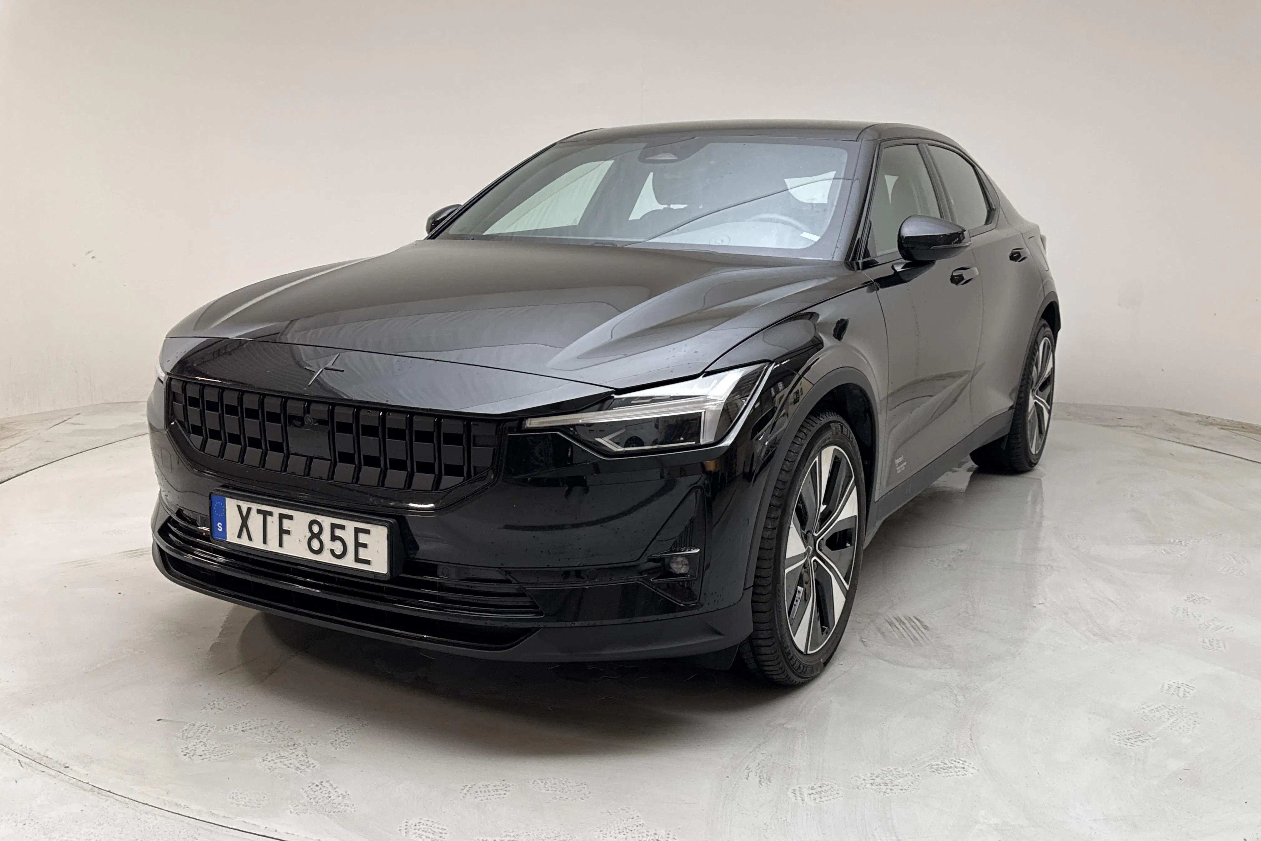 Presentationsfoto 1 av 18: Polestar 2 Long range Single motor (231hk) - 5 068 mil - Automat - svart - 2023
